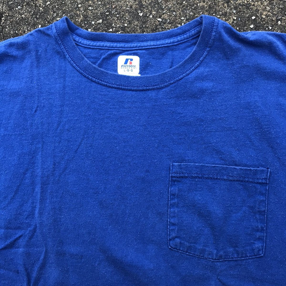 Russell Athletic × Vintage Vintage Thrashed Y2K RUSSELL ATHLETIC Blank Pocket Shirt Size US L / EU 52-54 / 3 - 2 Thumbnail