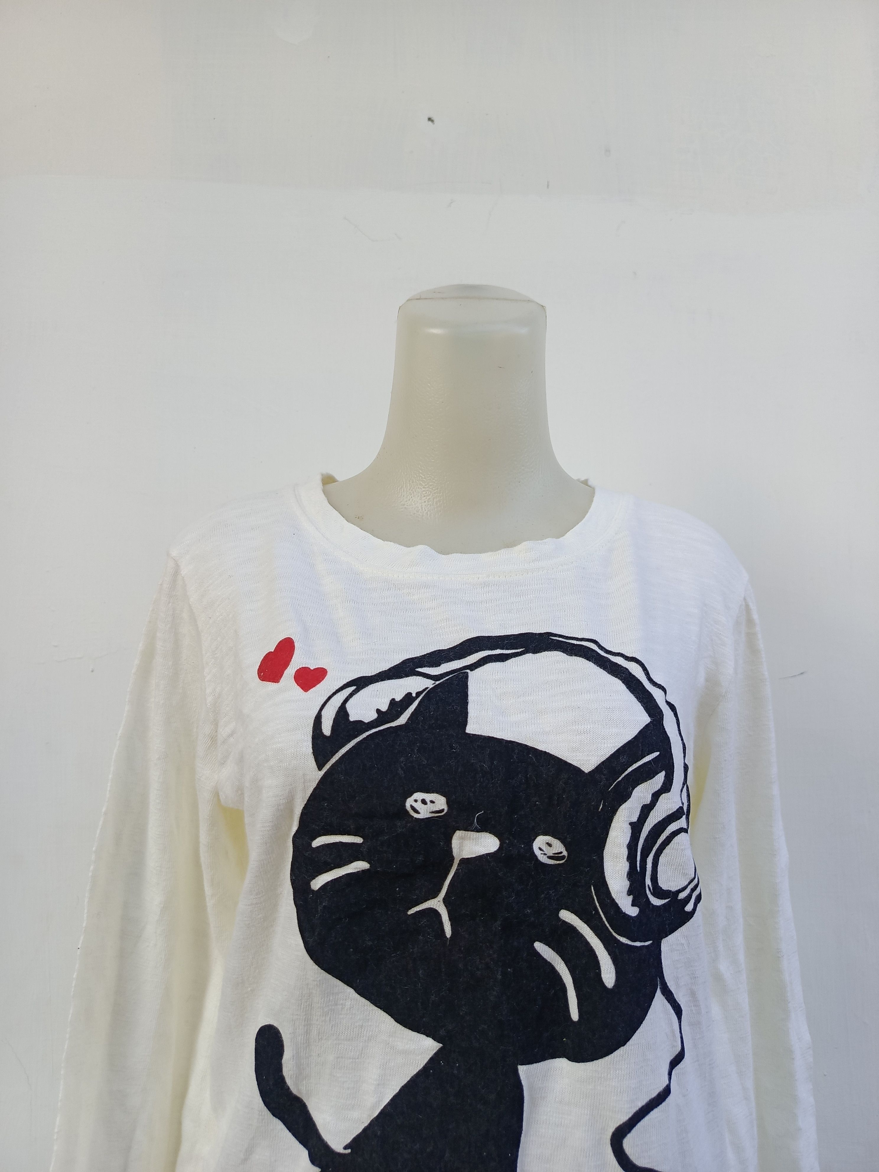 Japanese Brand Listen Heartbeat Cat Graphic — Y2K Streetwear — NVMBER17 Size M / US 6-8 / IT 42-44 - 2 Thumbnail