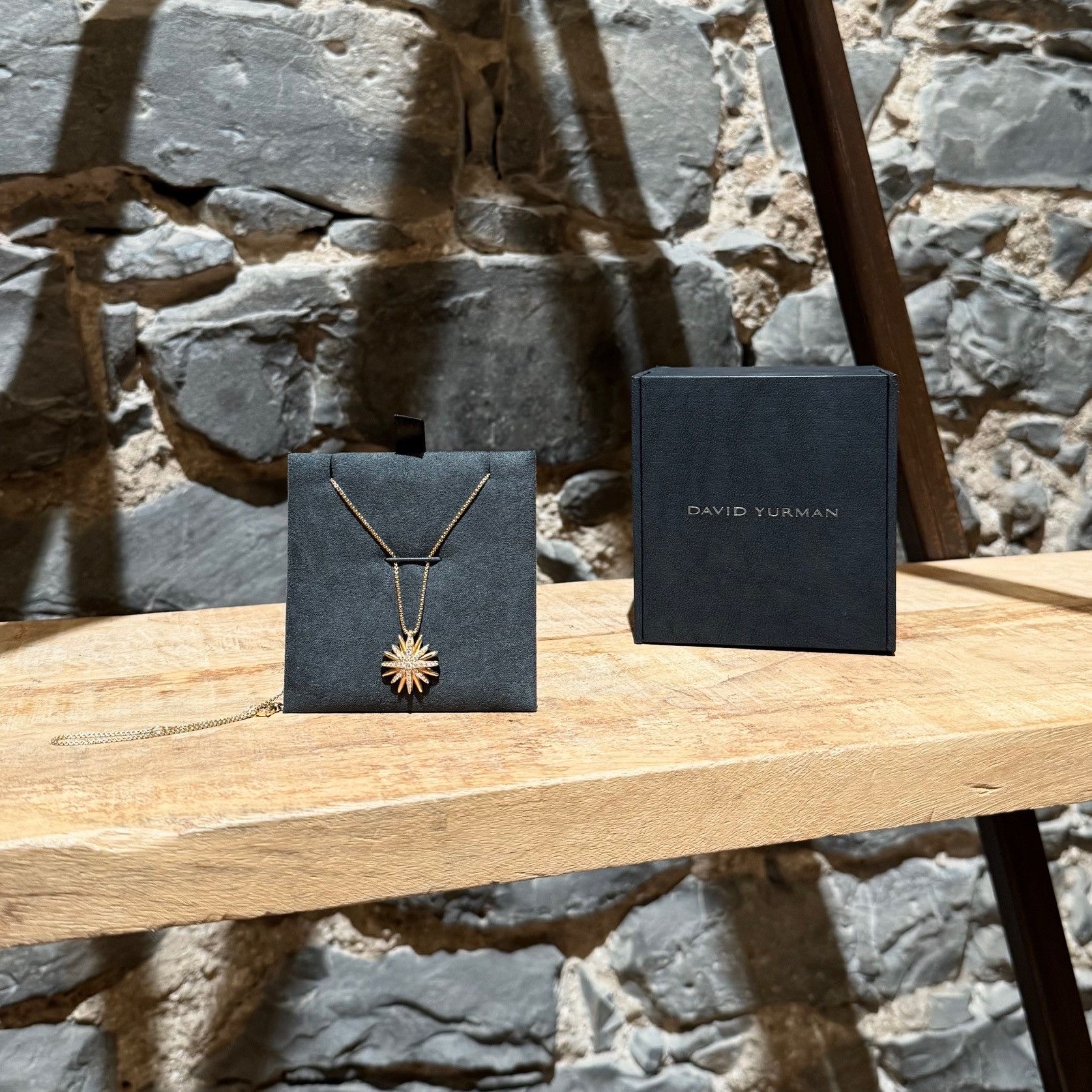David Yurman David Yurman 18k Yellow Gold Diamond Starbust Necklace Size ONE SIZE - 1 Thumbnail