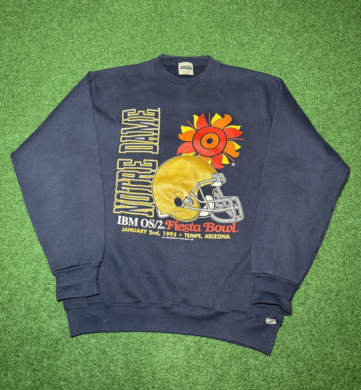 Tultex Vintage 90s Notre Dame Irish Football Large Sweatshirt Size US L / EU 52-54 / 3 - 1 Thumbnail