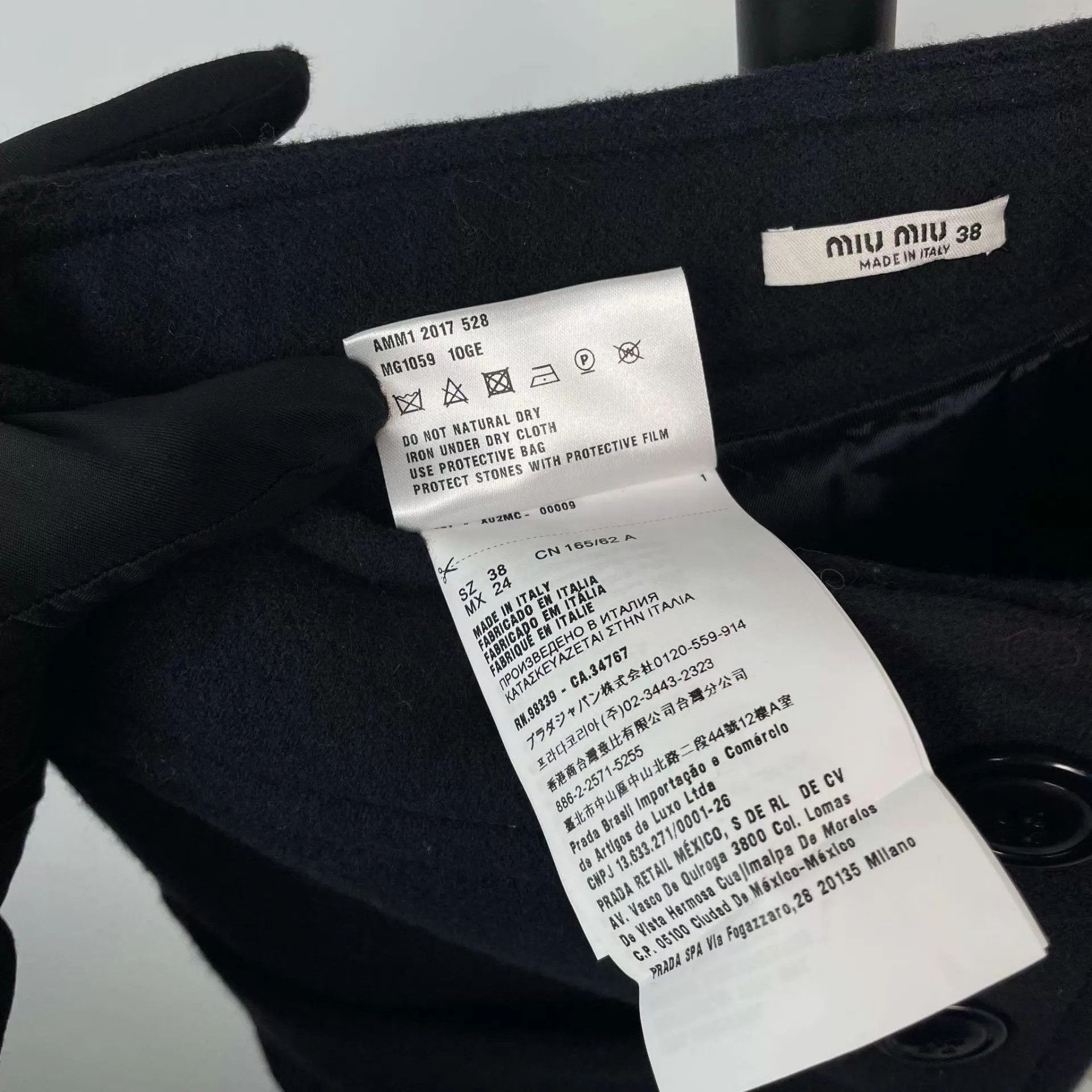 Miu Miu MIU MIU black cashmere skirt 38 Size 26" / US 2 / IT 38 - 6 Thumbnail