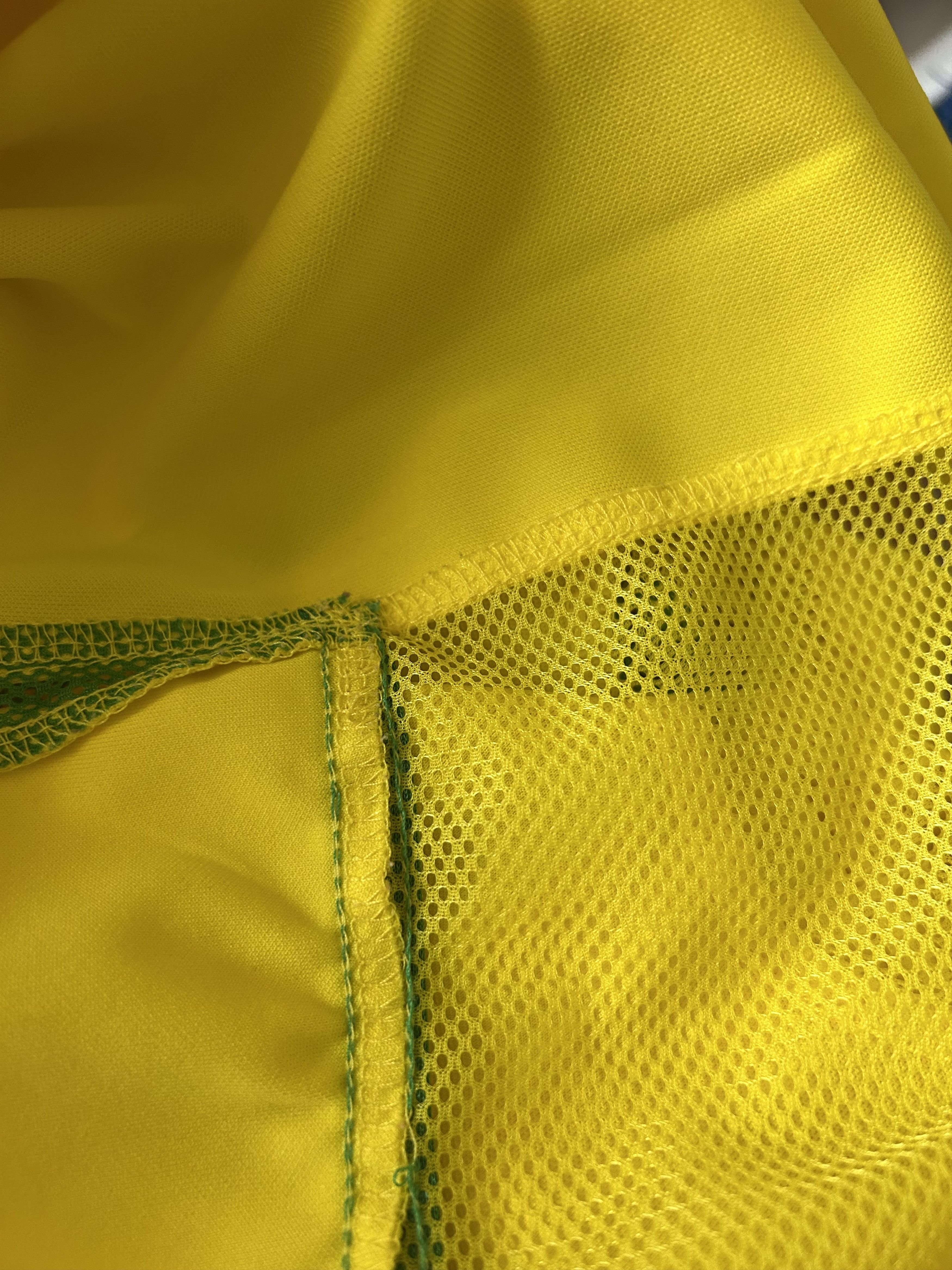 Nike Vintage BRAZIL 2002 - 2004 - XL - Nike - UNIQUE Size US XL / EU 56 / 4 - 7 Thumbnail