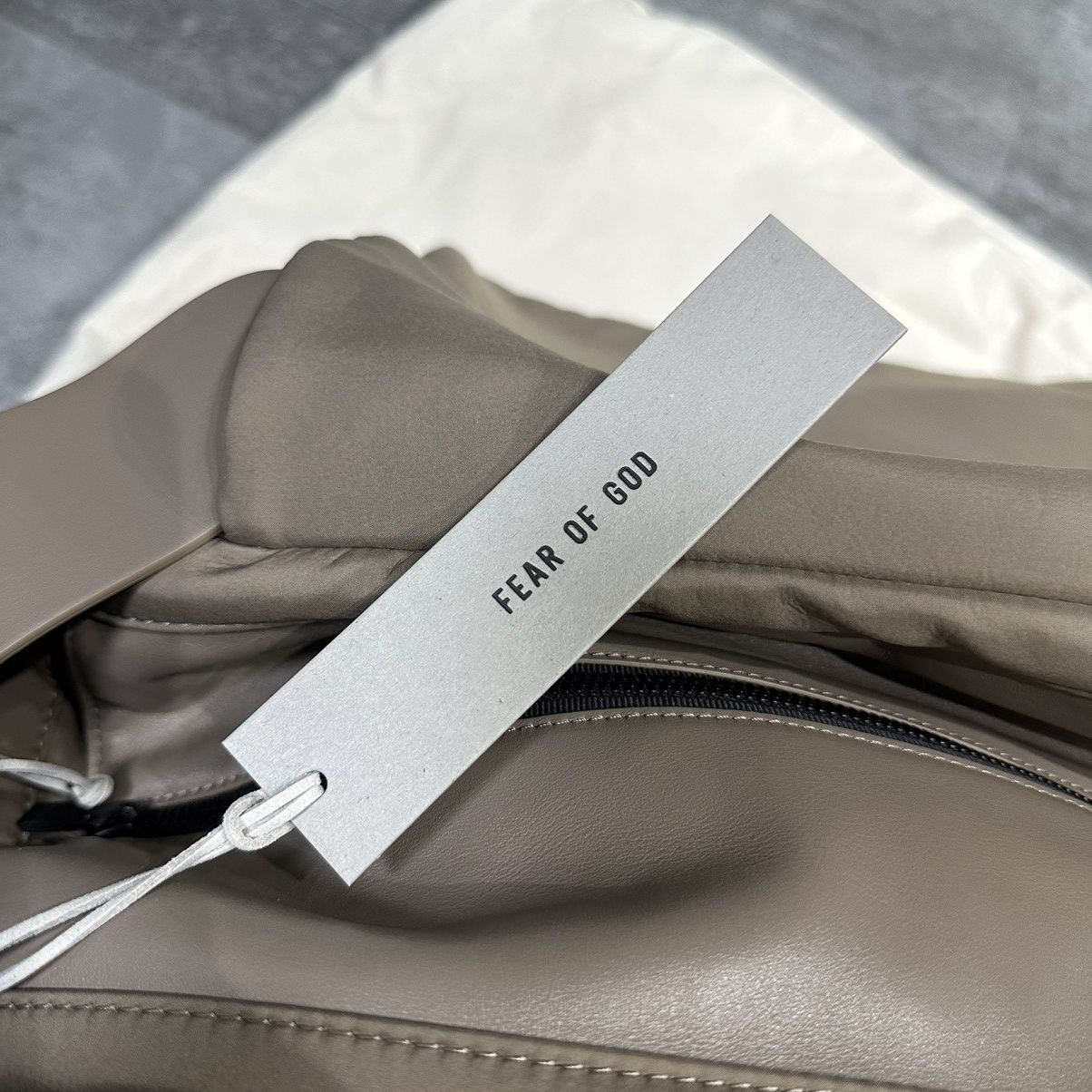 Fear of God Fear of God 7th Newspaper Bag - Taupe Seventh Collection Size ONE SIZE - 4 Thumbnail