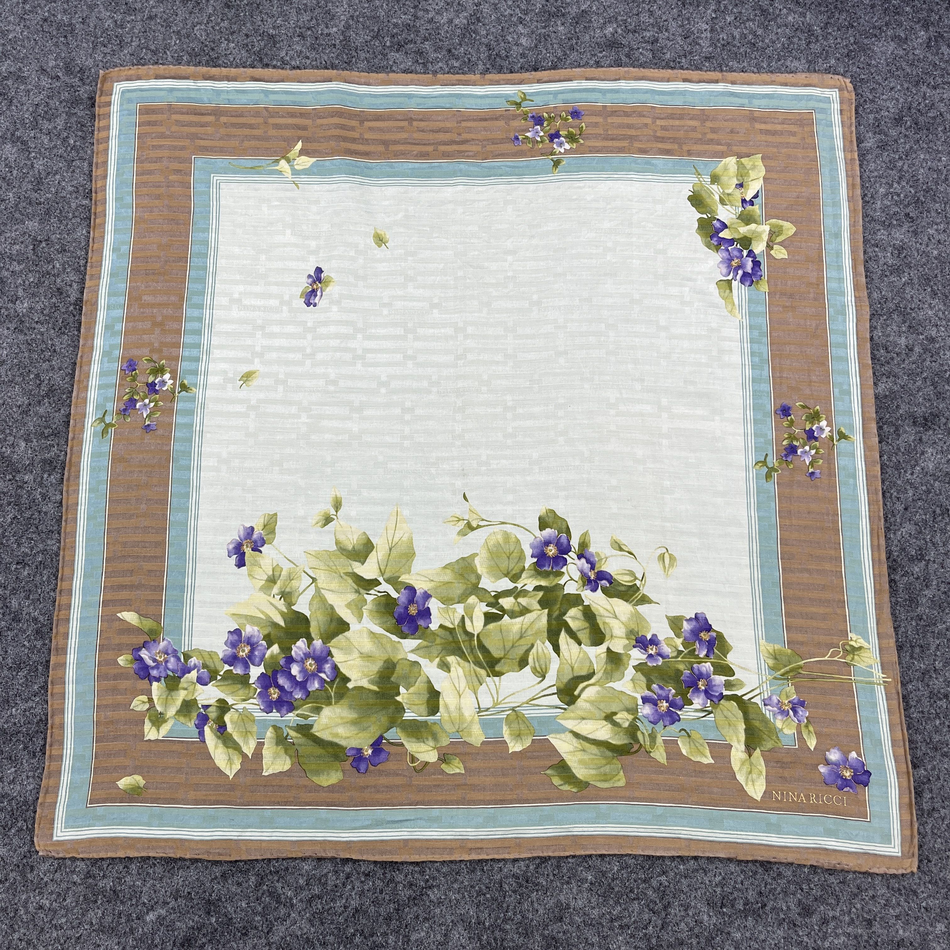 Nina Ricci Nina Ricci Handkerchief / Bandana / Neckerchief B724 Size ONE SIZE - 2 Thumbnail