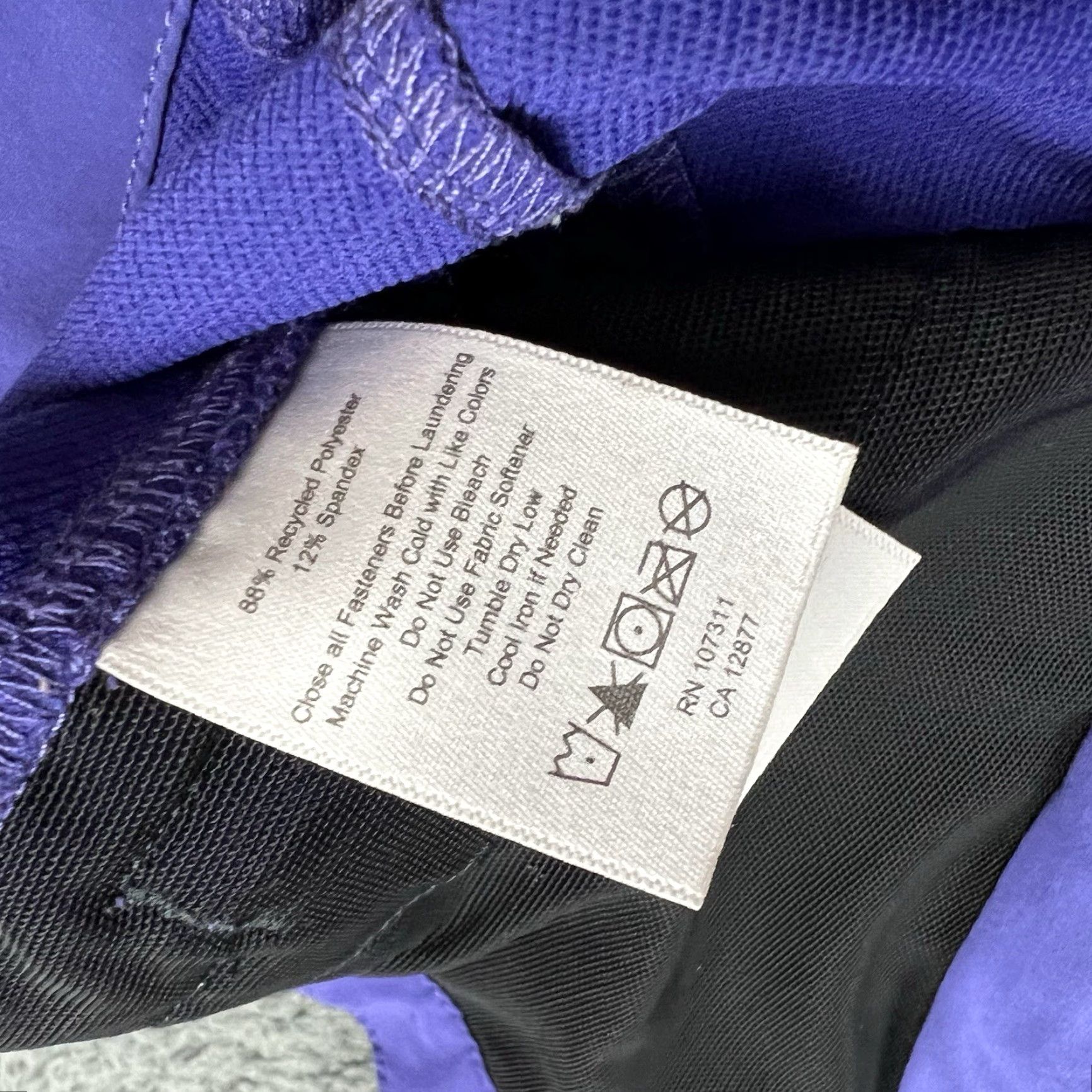 Vintage Golite Running Jacket Womens Small Purple Full Zip Reflective Stretch Workout Jacket Size S / US 4 / IT 40 - 4 Thumbnail