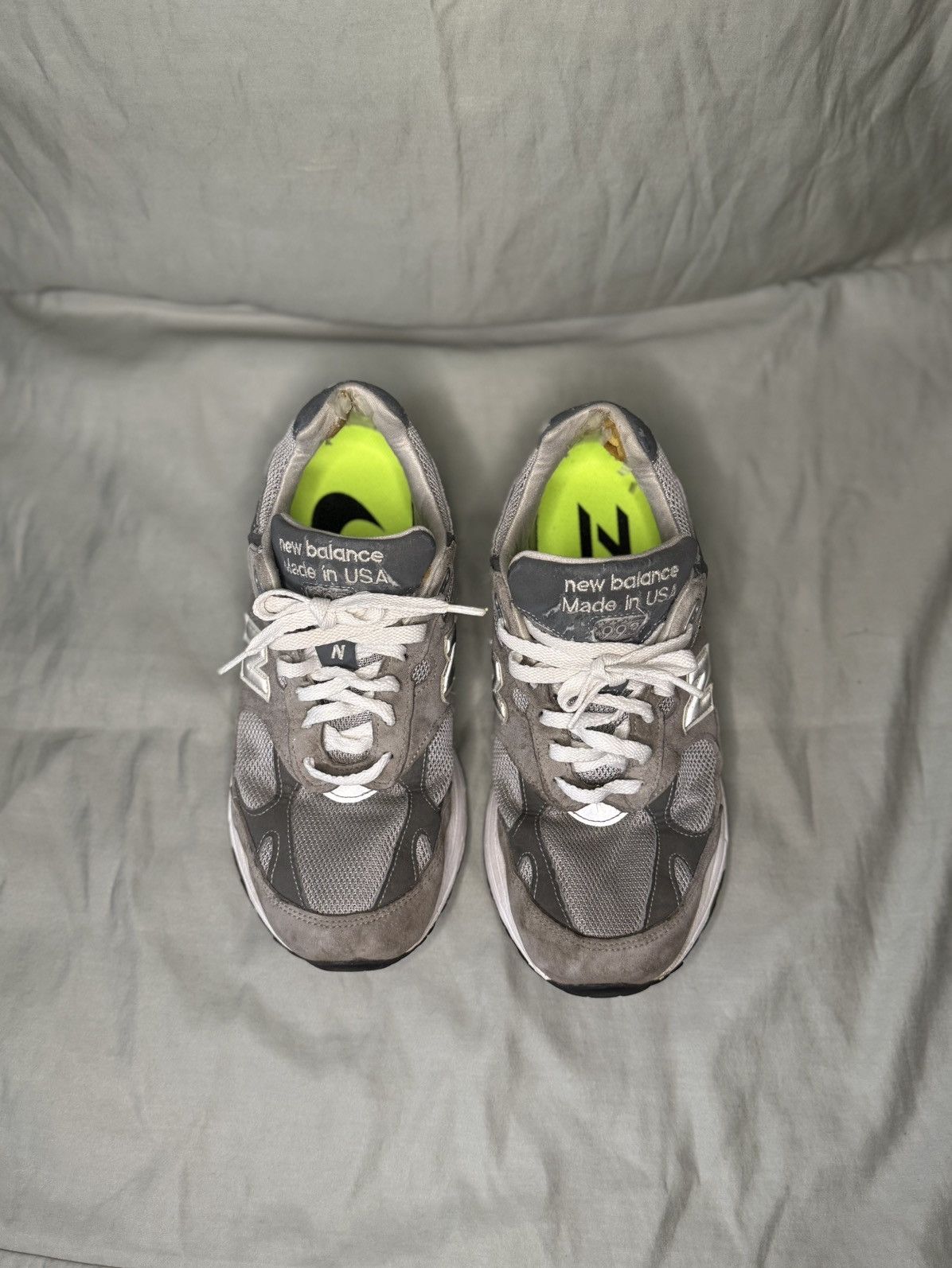 New Balance RARE New Balance 993 Made In USA Gray/White Men Sneakers MR993GL - SZ 7M / 4E Size US 7 / EU 40 - 4 Thumbnail
