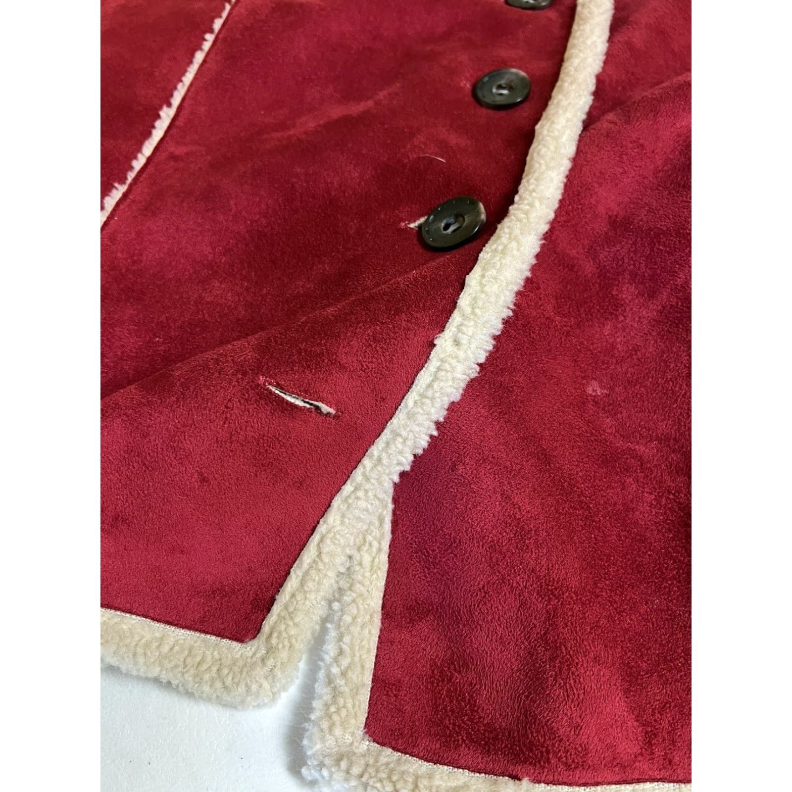 Vintage Women’s Sherpa Vest Red L Winter Button Closed Lined Faux Suede Sherpa Vintage: No Size L / US 10 / IT 46 - 3 Thumbnail