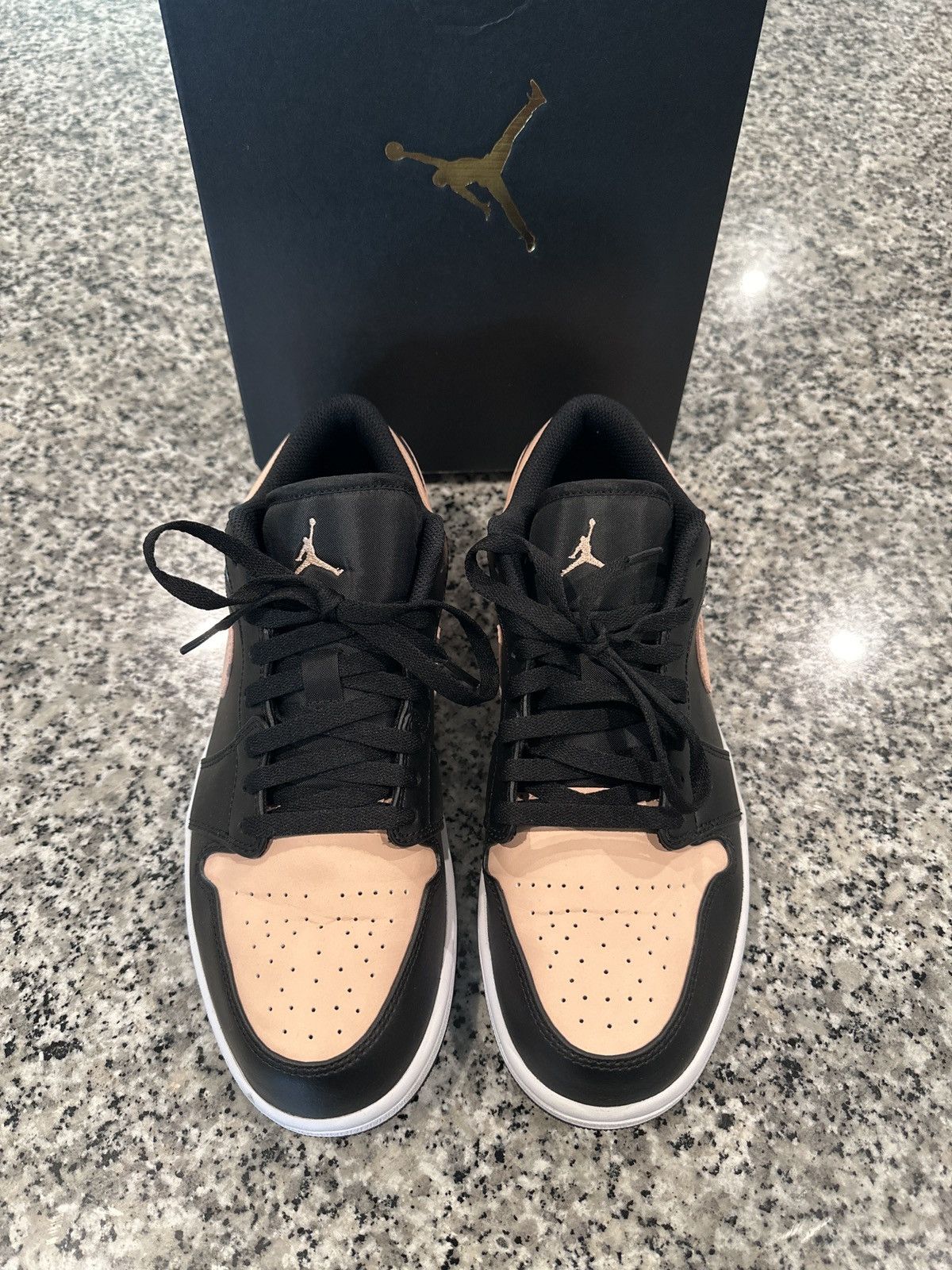 Nike Air Jordan 1 Low Size US 10.5 / EU 43-44 - 6 Thumbnail