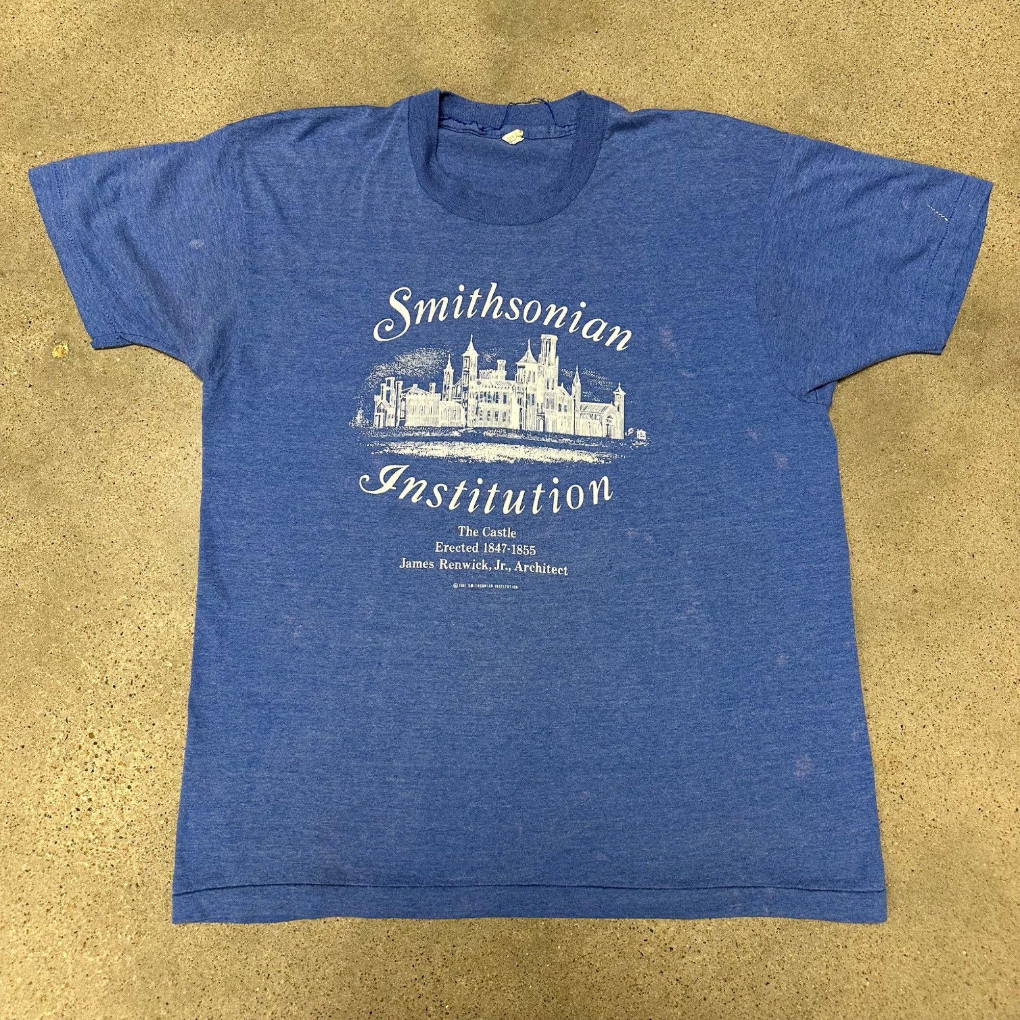 Vintage Vintage 1981 Smithsonian Institution The Castle James Renwic Size US L / EU 52-54 / 3 - 1 Thumbnail