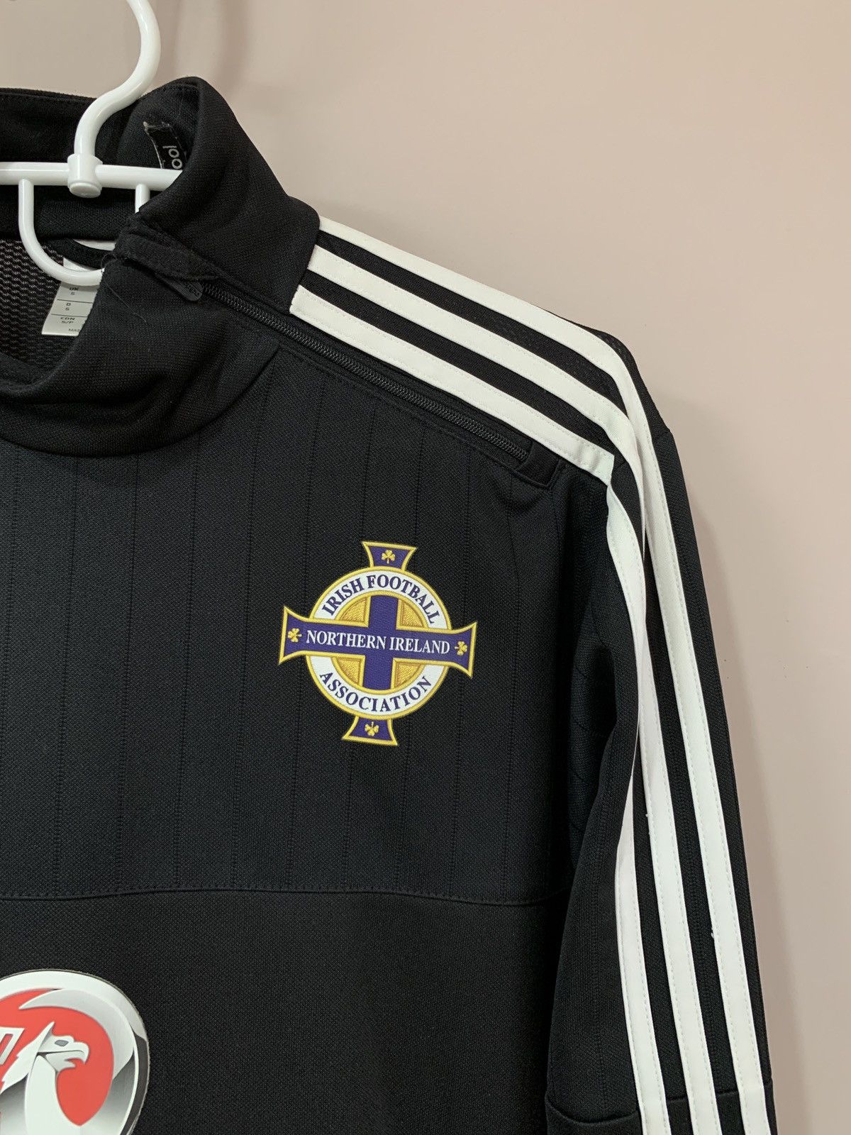 Adidas Northern Ireland 2015 Football Sweatshirt Adidas Soccer Sz S Size US S / EU 44-46 / 1 - 4 Thumbnail