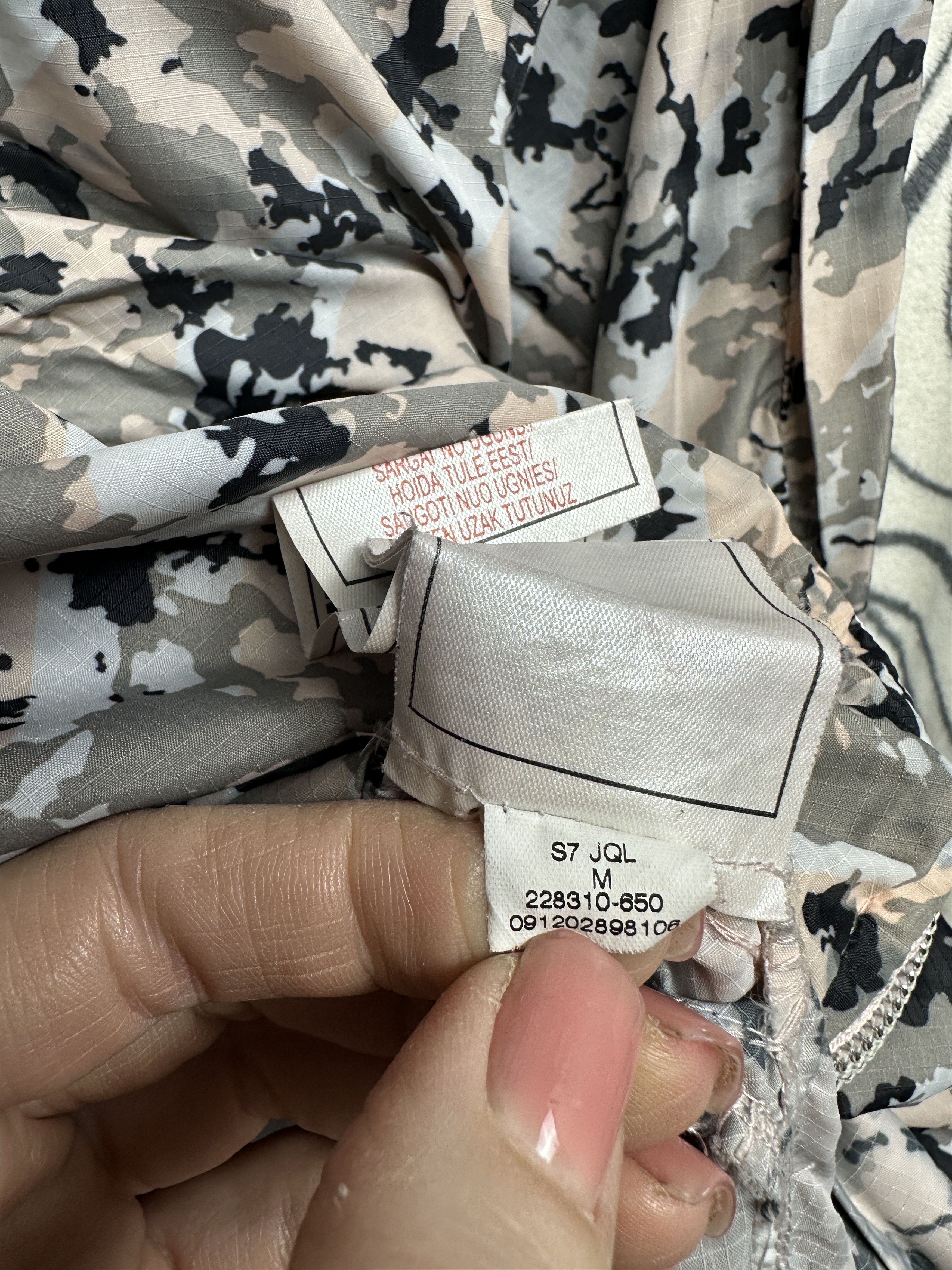 Nike Nike Camo Vintage Mens Windbreaker Jacket Y2K Size US M / EU 48-50 / 2 - 9 Thumbnail