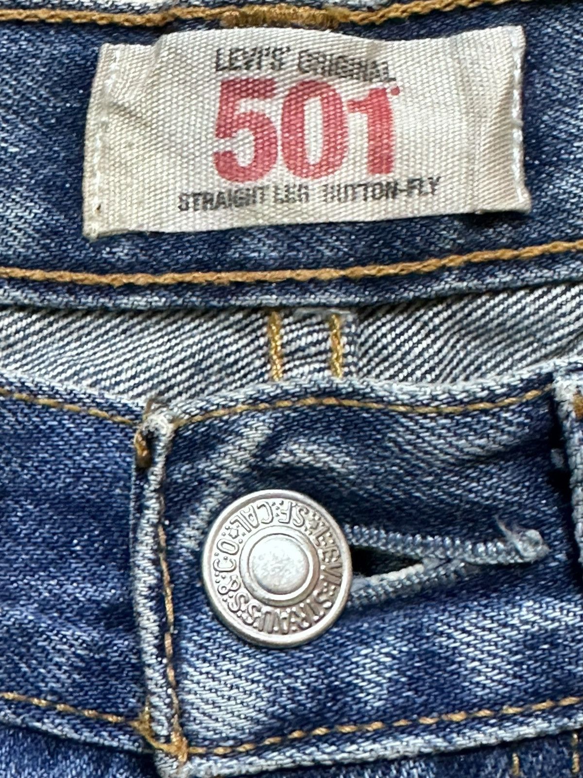 Levi's Vintage Levi’s 501 Faded Ripped Distressed Denim Size US 28 / EU 44 - 8 Thumbnail