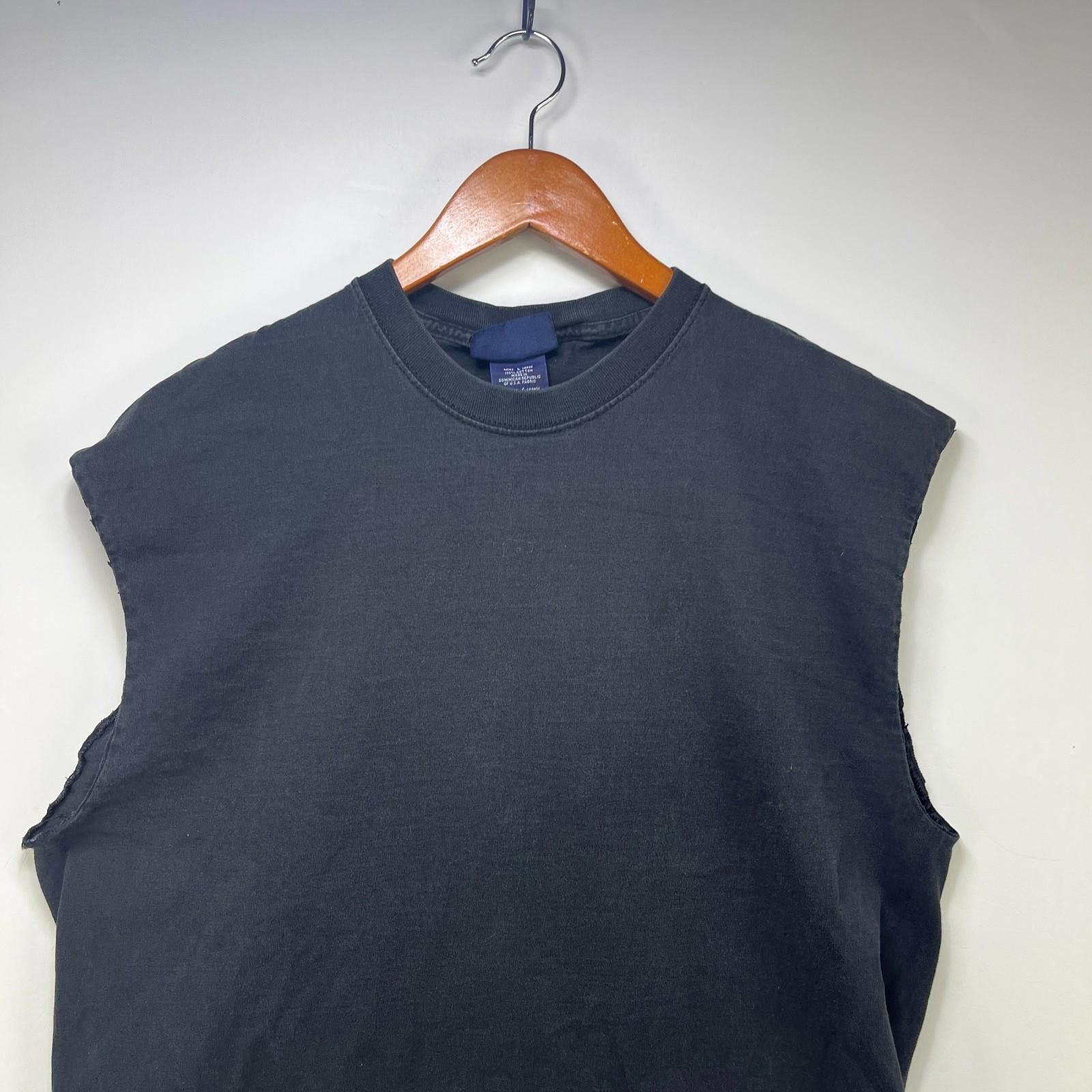 Vintage Vintage Sun Faded Blank Black Sleeveless Shirt Large Size US L / EU 52-54 / 3 - 2 Thumbnail