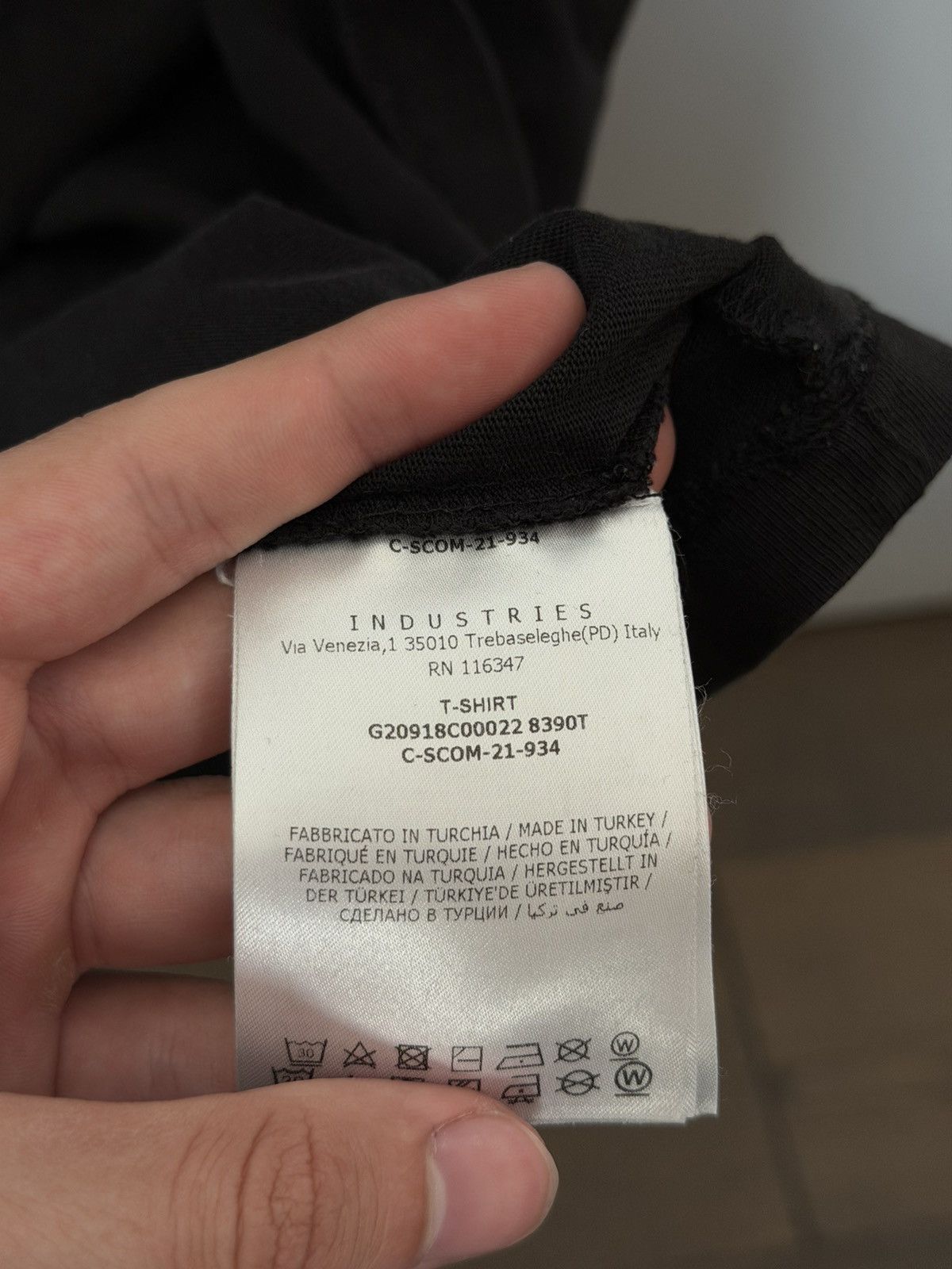 Moncler Moncler Logo T-Shirt Size US L / EU 52-54 / 3 - 6 Thumbnail
