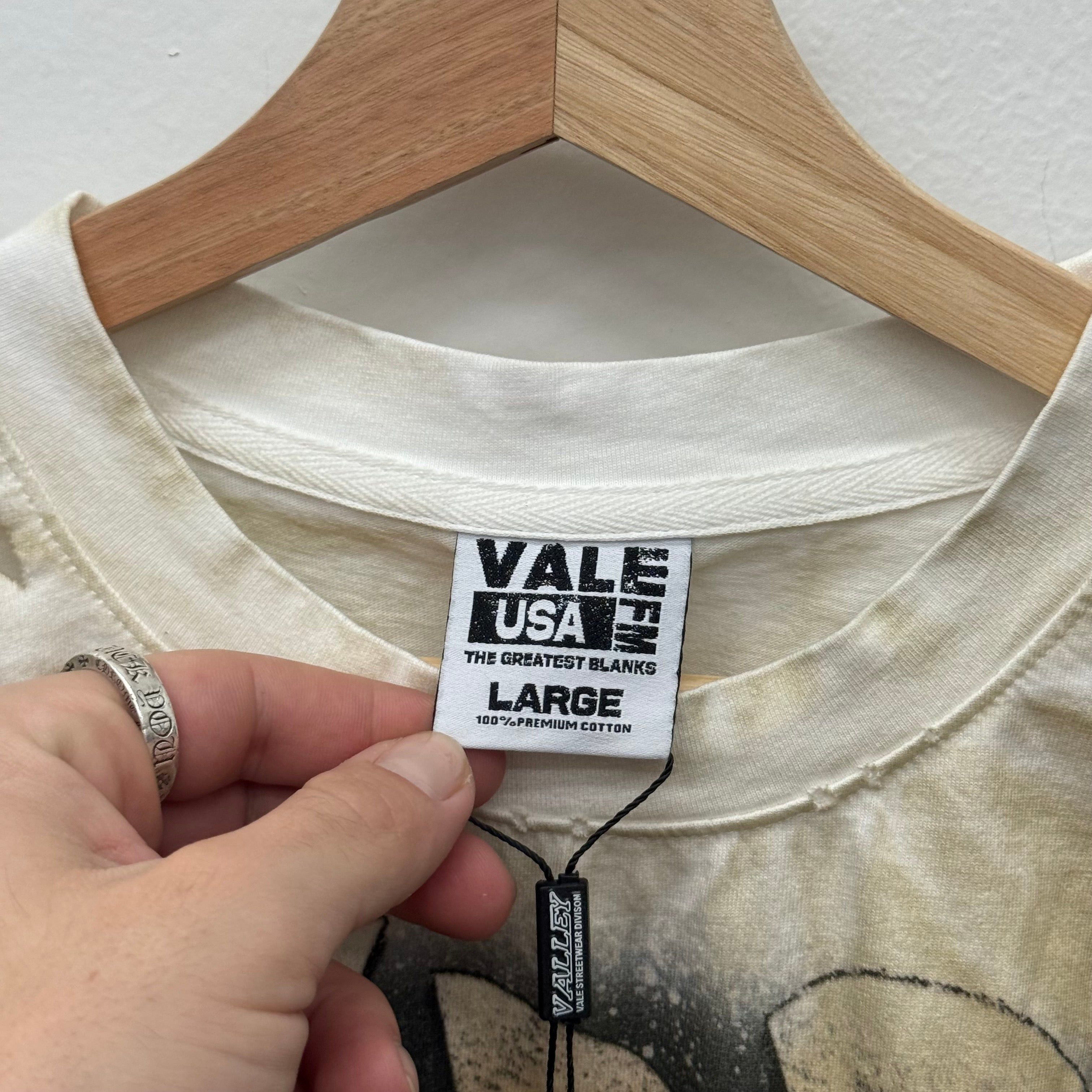 Vale Vale Valley Chain Necklace T-Shirt - Size L Size US L / EU 52-54 / 3 - 3 Thumbnail