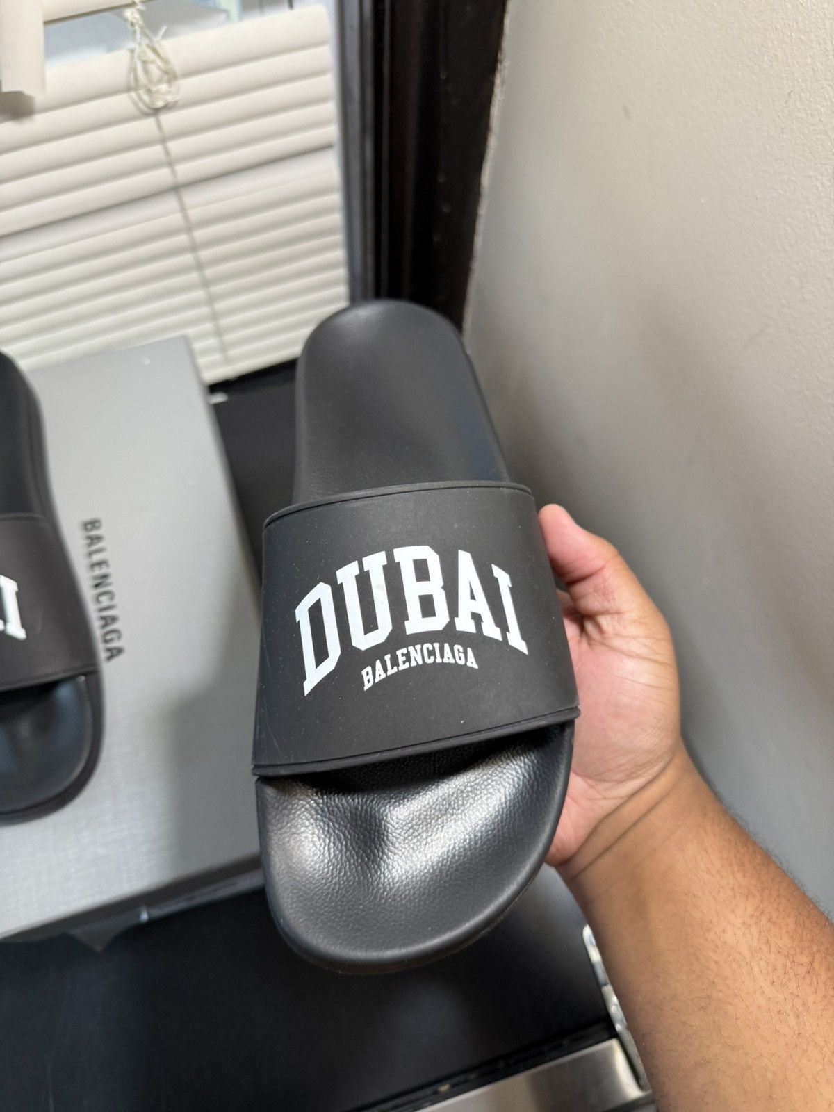 Balenciaga Balenciaga Dubai Slides Size 10 Size US 10 / EU 43 - 5 Thumbnail
