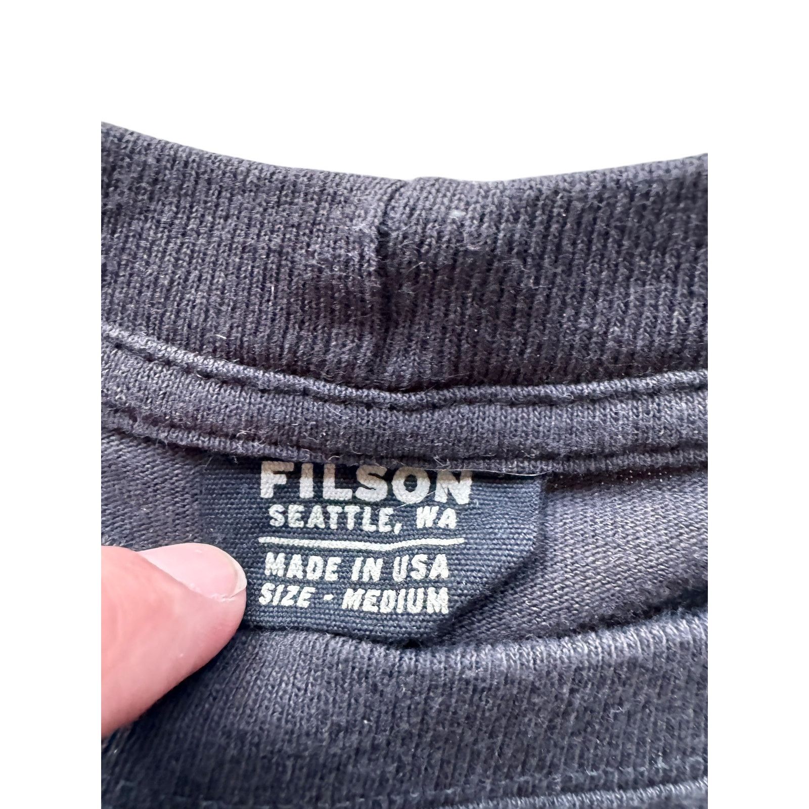 Filson Filson Faded Black Long Sleeve Outfitter Pocket-T-Shirt SZ M Size US M / EU 48-50 / 2 - 3 Thumbnail