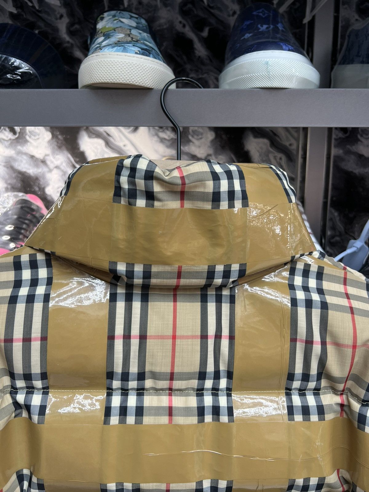 Burberry Burberry Tape Puffer Jacket Size US L / EU 52-54 / 3 - 7 Thumbnail