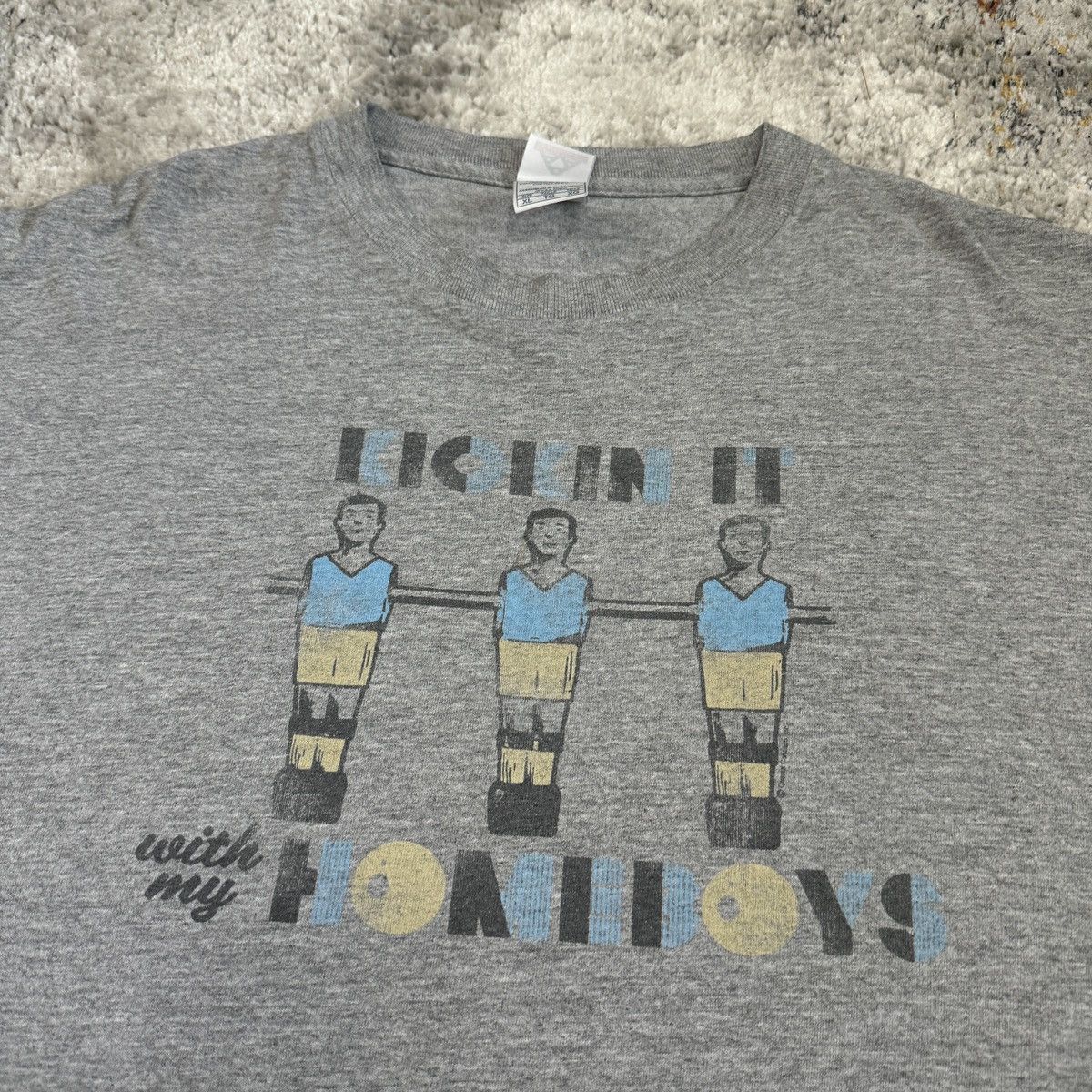 Vintage Vintage y2k kicking it with my boys t shirt Size US XL / EU 56 / 4 - 3 Thumbnail