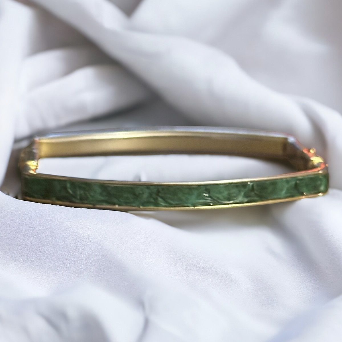 Vintage Vintage square snakeskin hinged bangle bracelet Size ONE SIZE - 1 Thumbnail