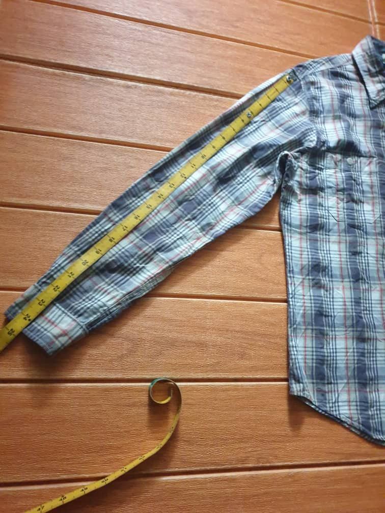 Japanese Brand 💥Oshkosh classic checkered chambray shirt Size US M / EU 48-50 / 2 - 7 Thumbnail