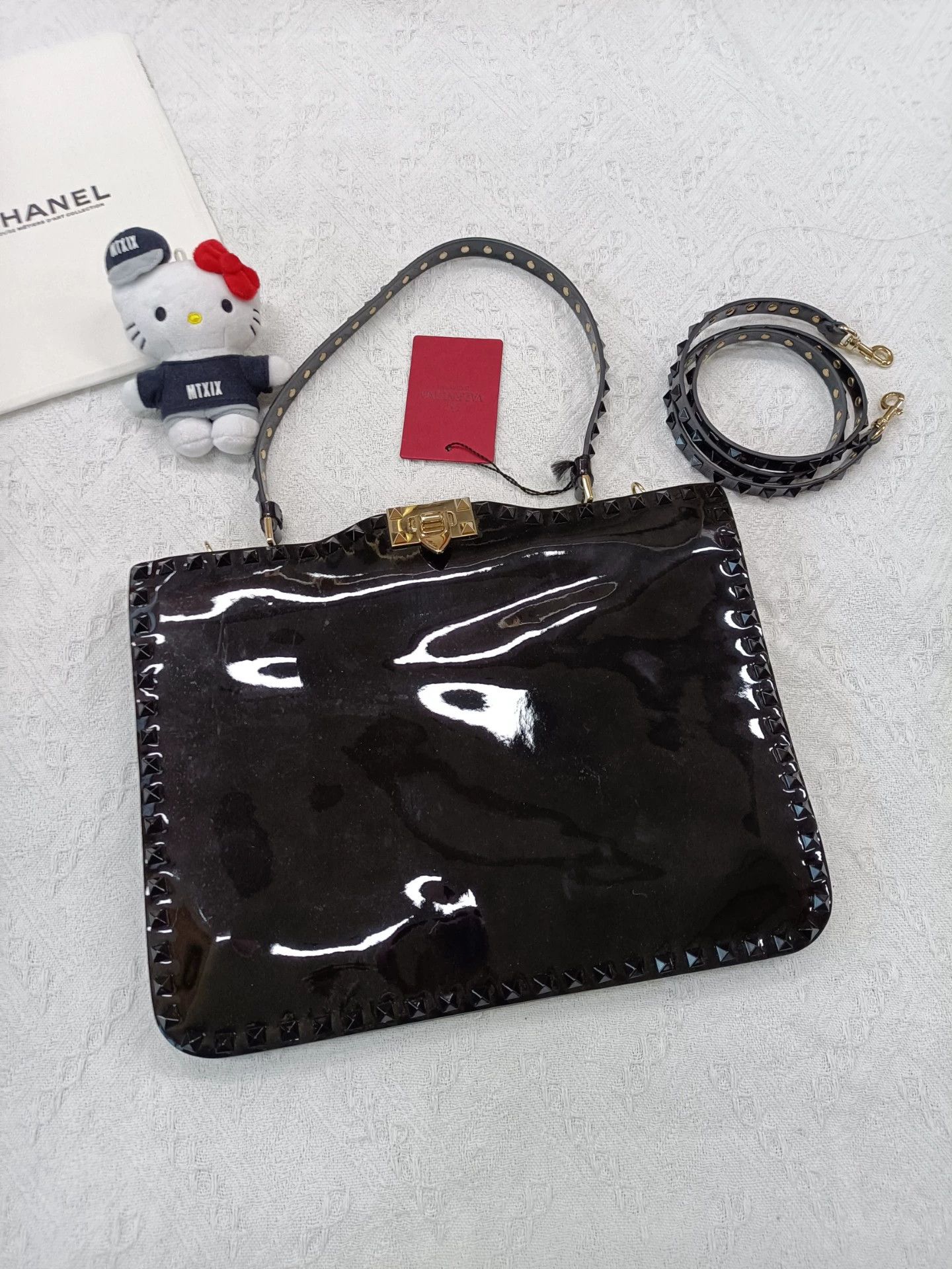Valentino Valentino Black Patent Studded Shoulder/Crossbody 33x25 Size ONE SIZE - 2 Thumbnail