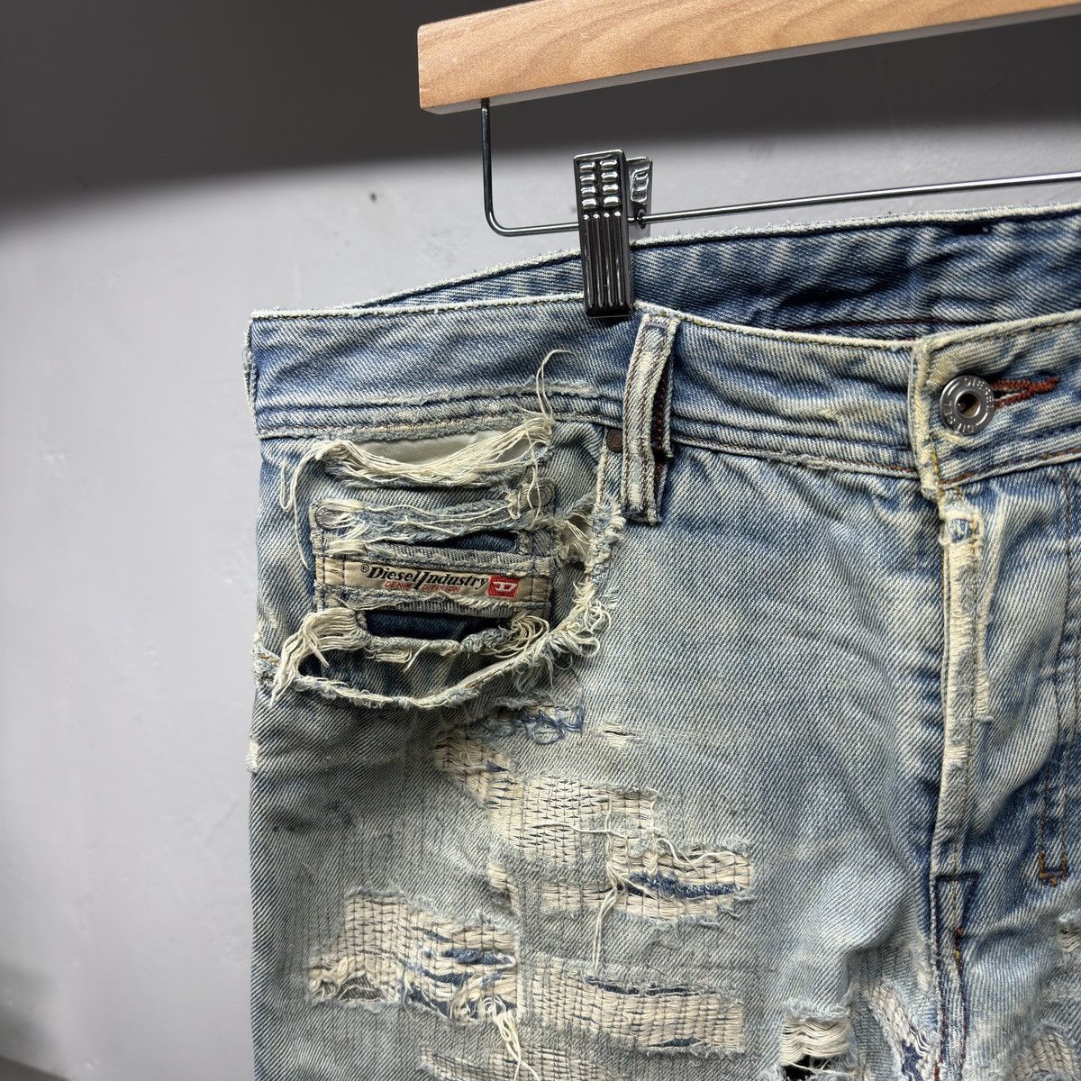 Diesel Diesel Thrashed Faded Distressed Repaired Jeans ERD Grunge Size US 34 / EU 50 - 6 Thumbnail