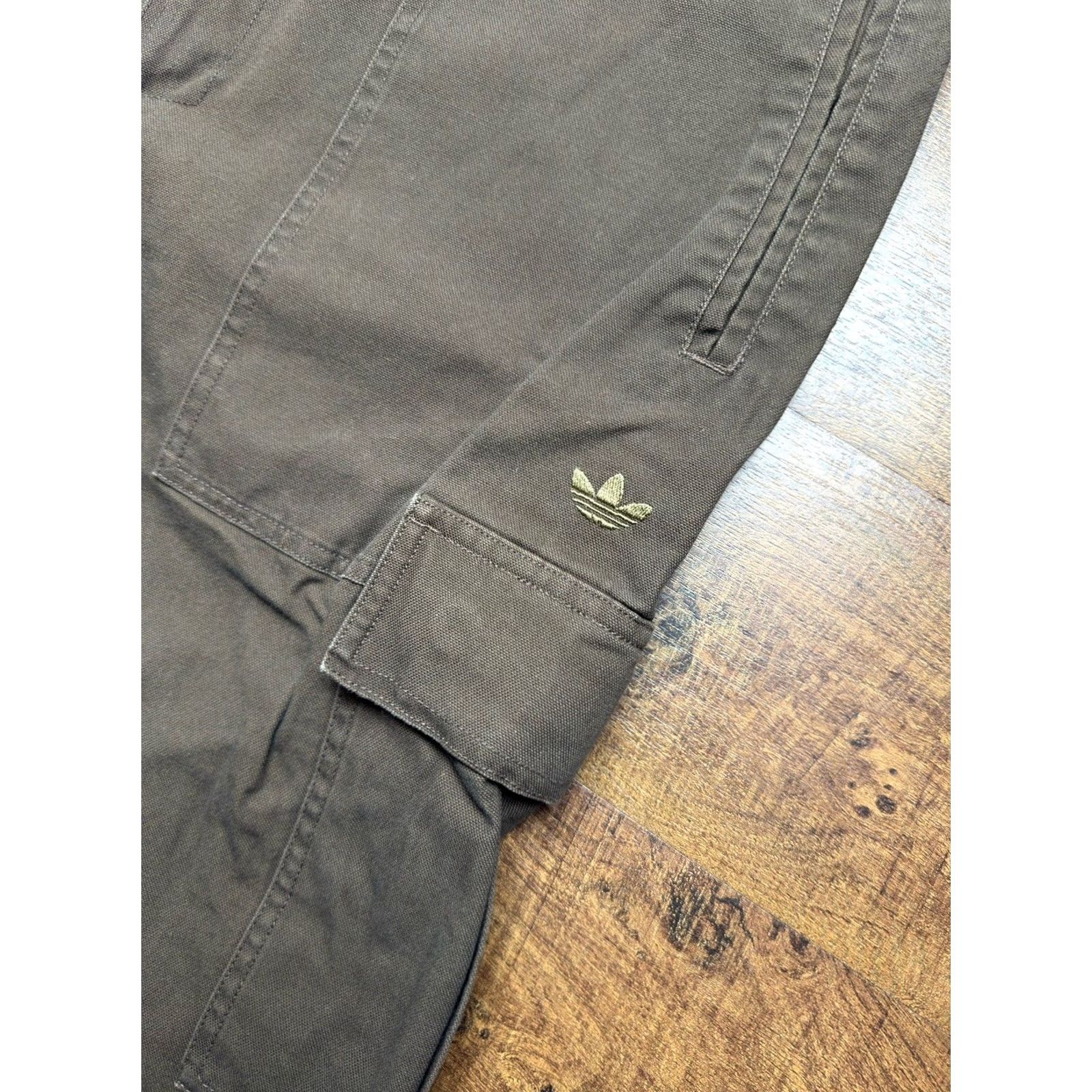 Adidas VTG Adidas Brown Cargo Pants Canvas Pockets Men’s XL 40X32 Inseam 32 Cotton Canvas Pockets Y2K Size US 36 / EU 52 - 5 Thumbnail