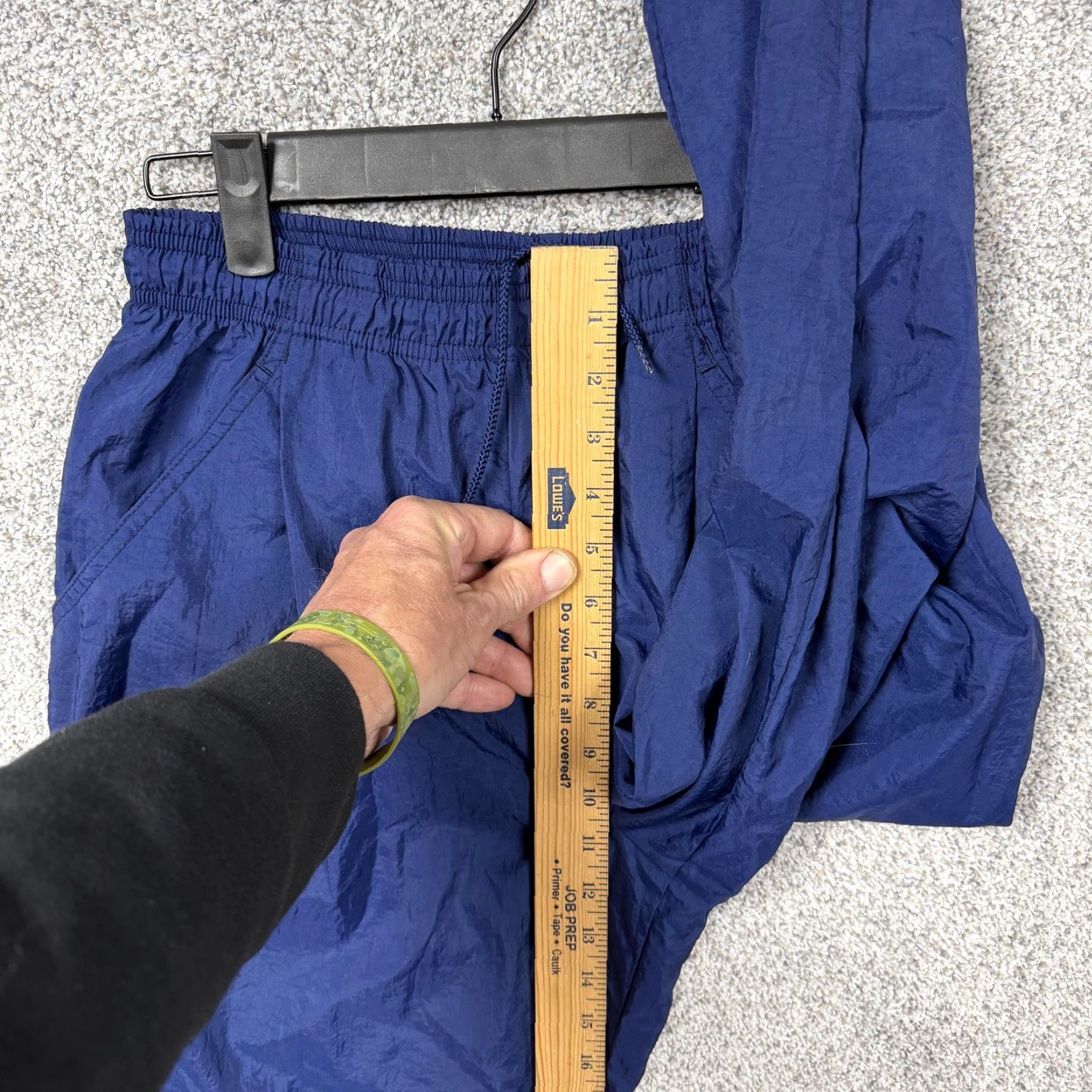Nike VINTAGE Nike Track Pants Mens Small Blue Nylon Zip Ankle Cuff 25x30.5 Size US 29 - 4 Thumbnail