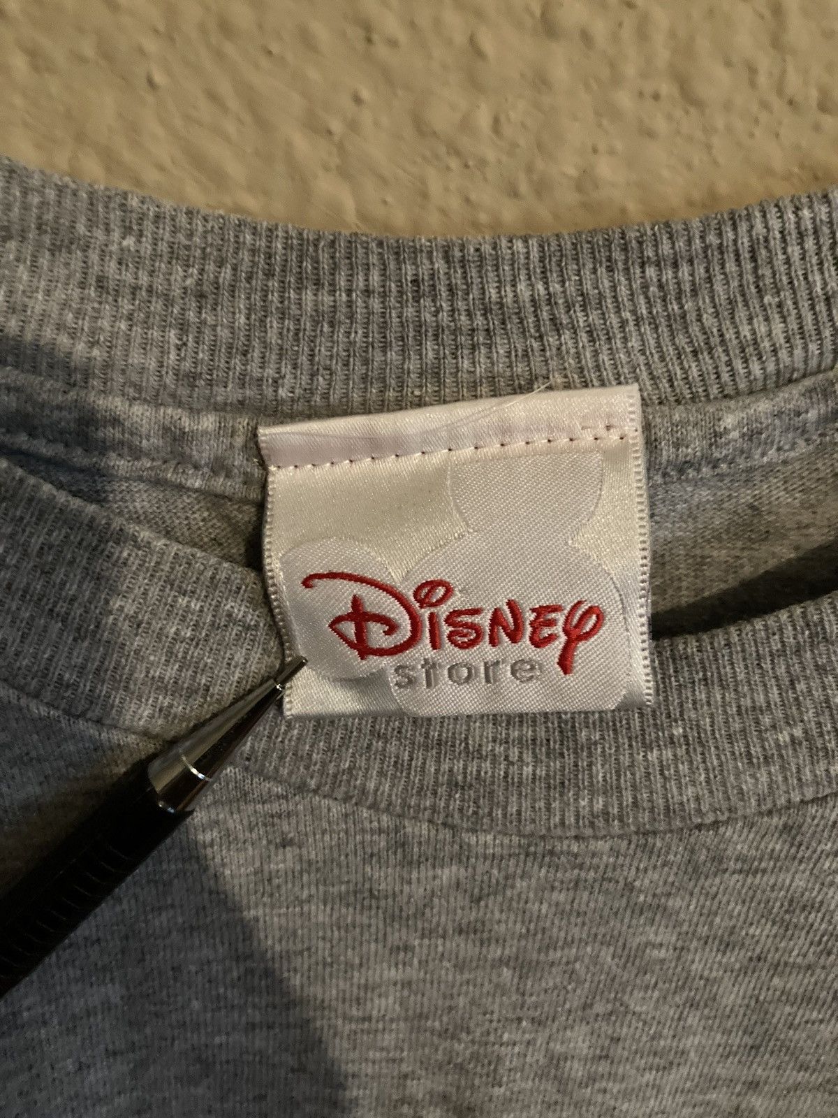 Disney Vintage Walt Disney Grumpy Embroidered T- Shirt Size US XL / EU 56 / 4 - 3 Thumbnail