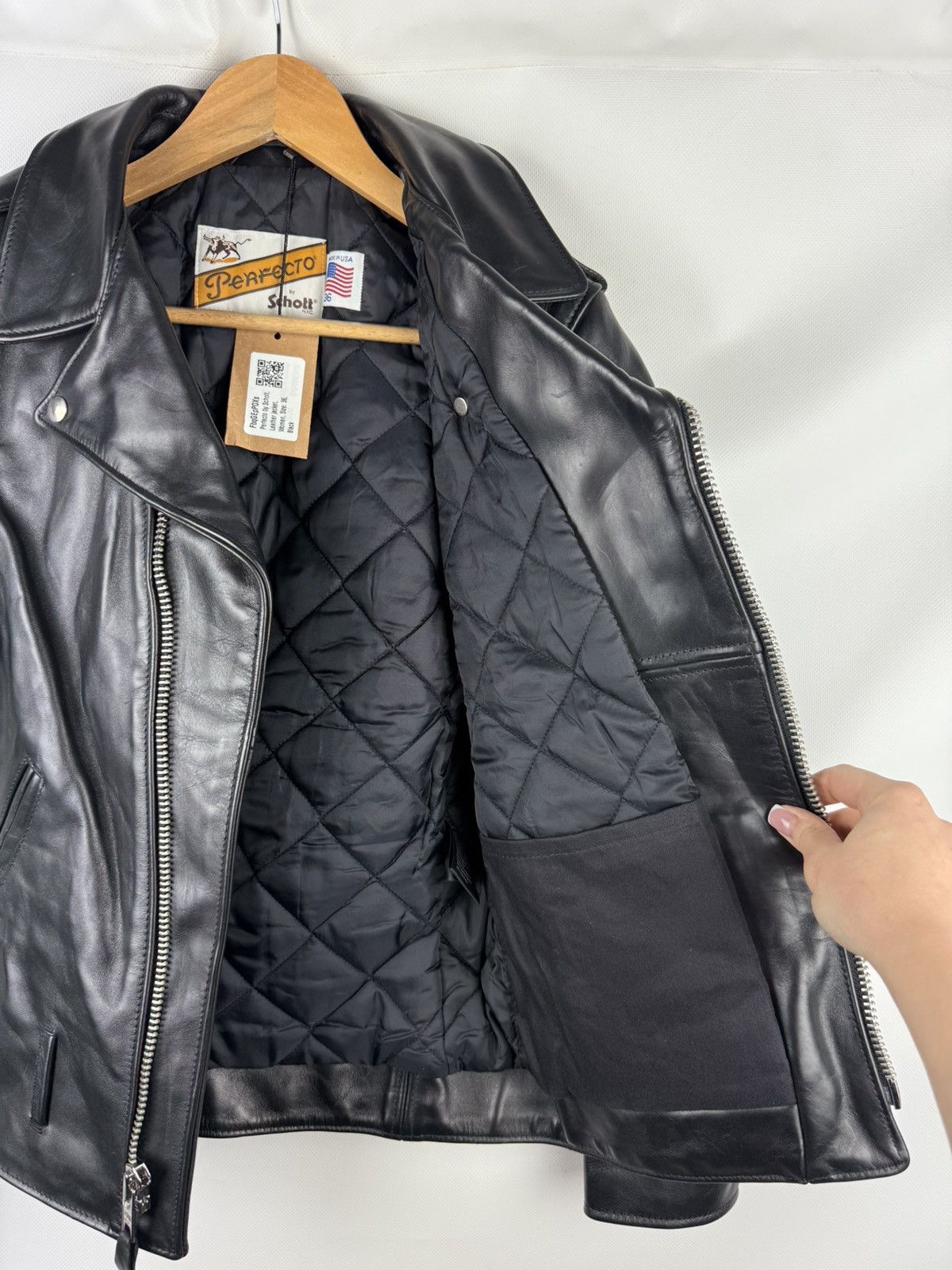 Schott Schott Perfecto Ladies Leather Biker Full Zip Jacket USA Size XS / US 0-2 / IT 36-38 - 23 Thumbnail
