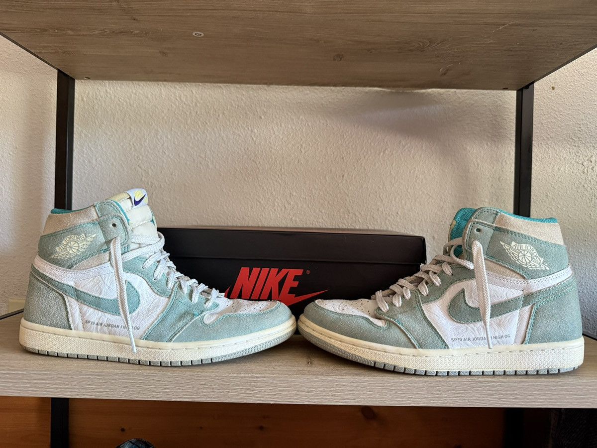 Nike NIKE AIR JORDAN RETRO 1 TURBO GREEN Size US 8.5 / EU 41-42 - 1 Thumbnail
