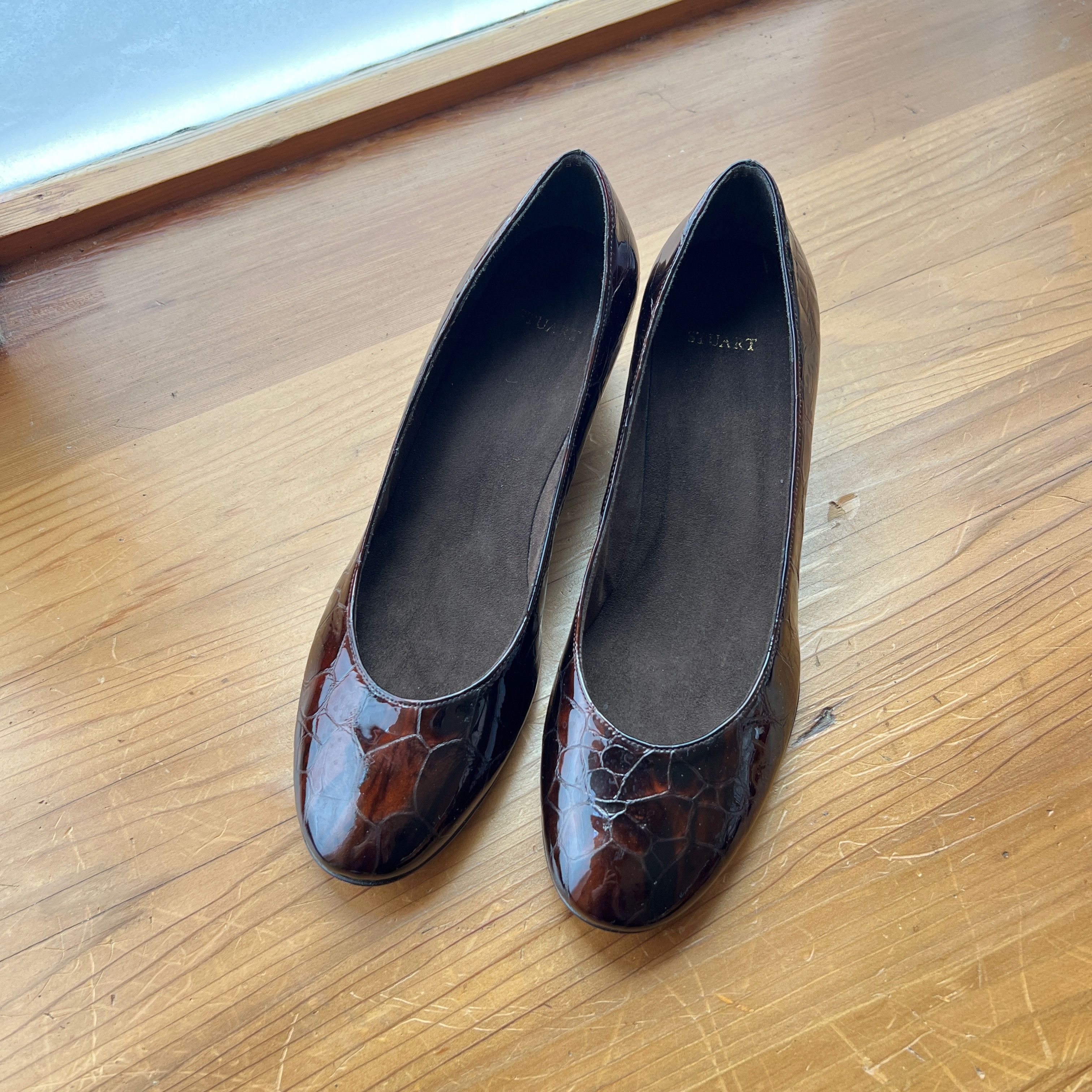 Stuart Weitzman Brown Alligator Stuart Weitzman Wedges Size US 9.5 / IT 39.5 - 1 Thumbnail