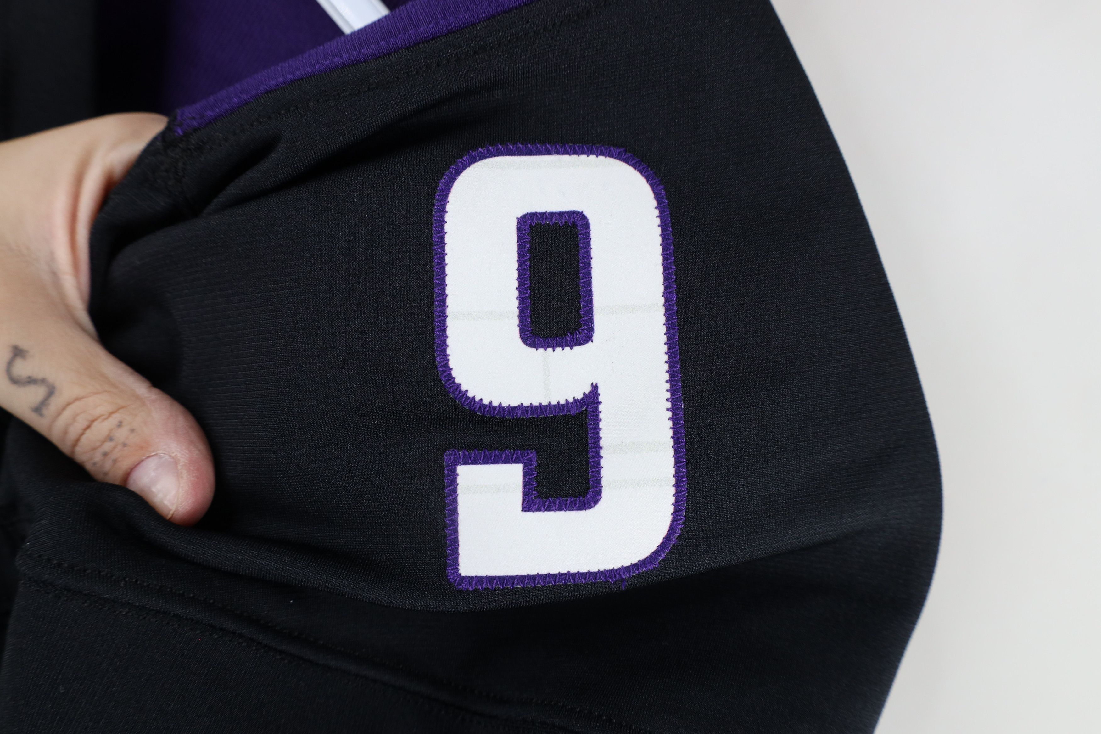 Under Armour × Vintage Under Armour Game Jimmy Hall Northwestern University Jersey Size US L / EU 52-54 / 3 - 7 Thumbnail