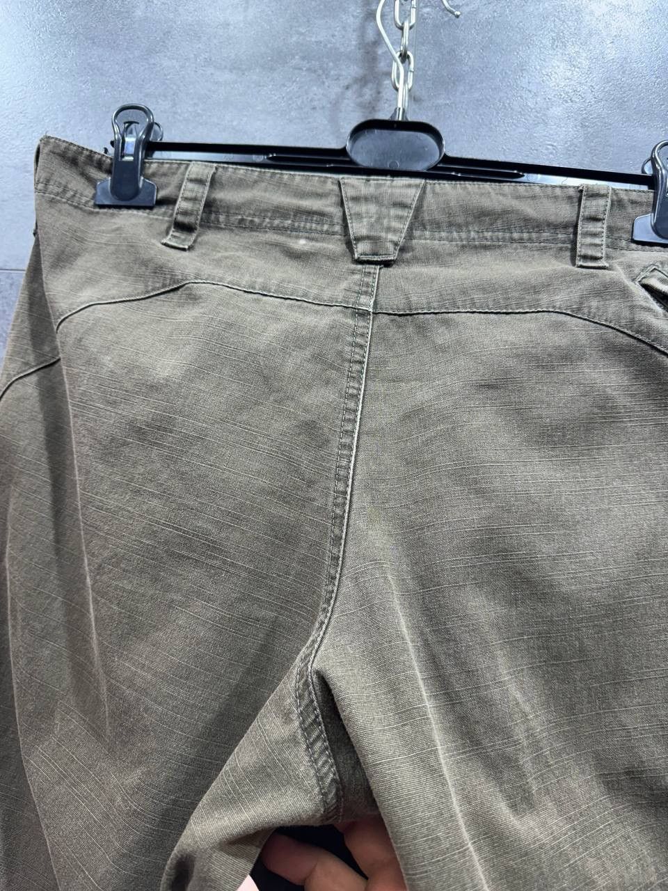 Other Vintage Nike Cargo Shorts Khaki Distressed Travis Style Y2K Size US 34 / EU 50 - 22 Thumbnail