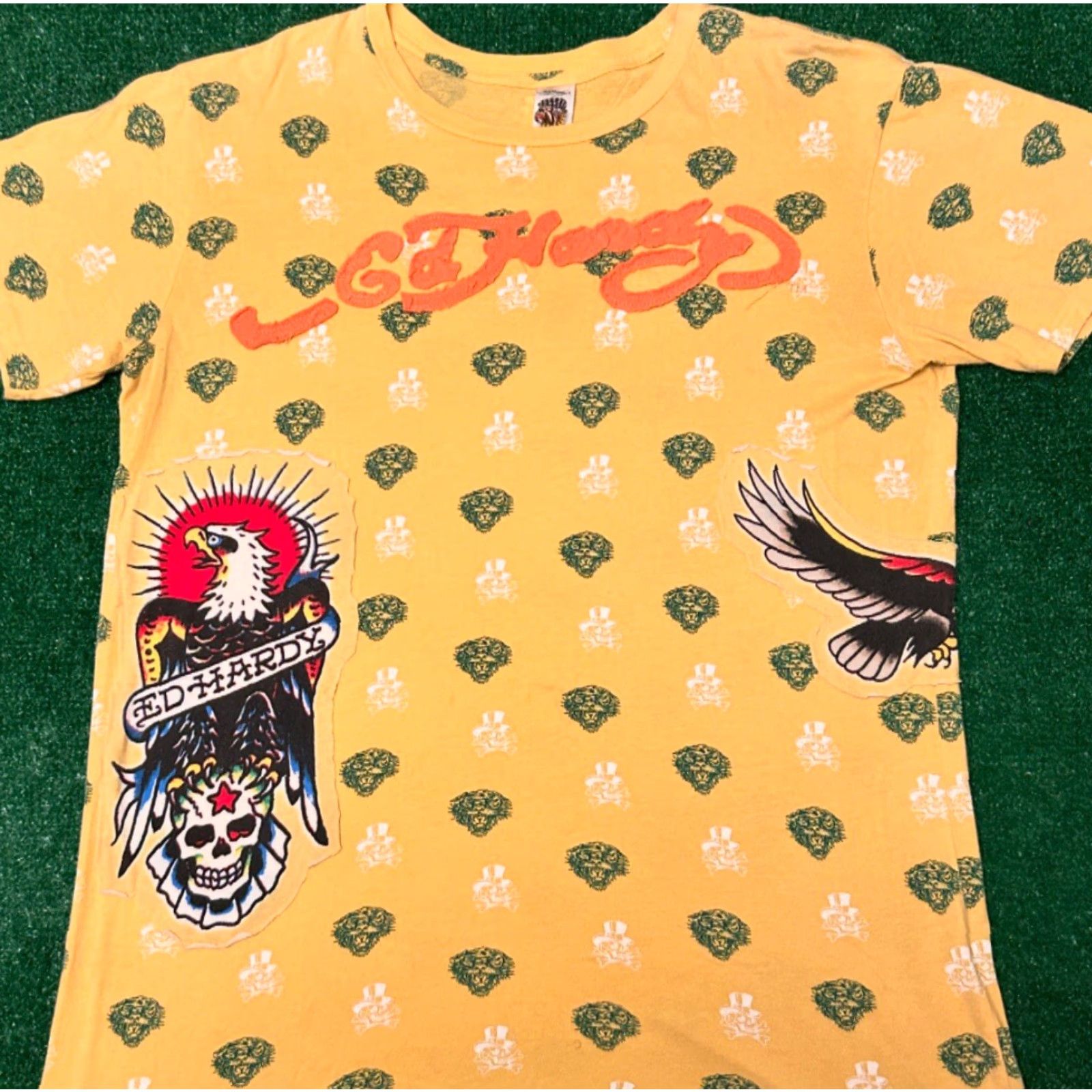 Ed Hardy VINTAGE Ed Hardy All Over Print Death Before Dishonor VTG Shirt Mens L Yellow Short Sleeve Tattoo Skull Y2K Punk Grunge Hip Hop Shirts Mens Size US L / EU 52-54 / 3 - 5 Thumbnail