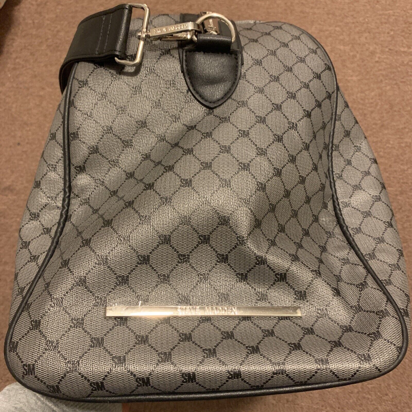 Steve Madden STEVE MADDEN CARRY DUFFLE BAG BLACK DESIGNER LOGO GYM TOTE Size ONE SIZE - 2 Thumbnail