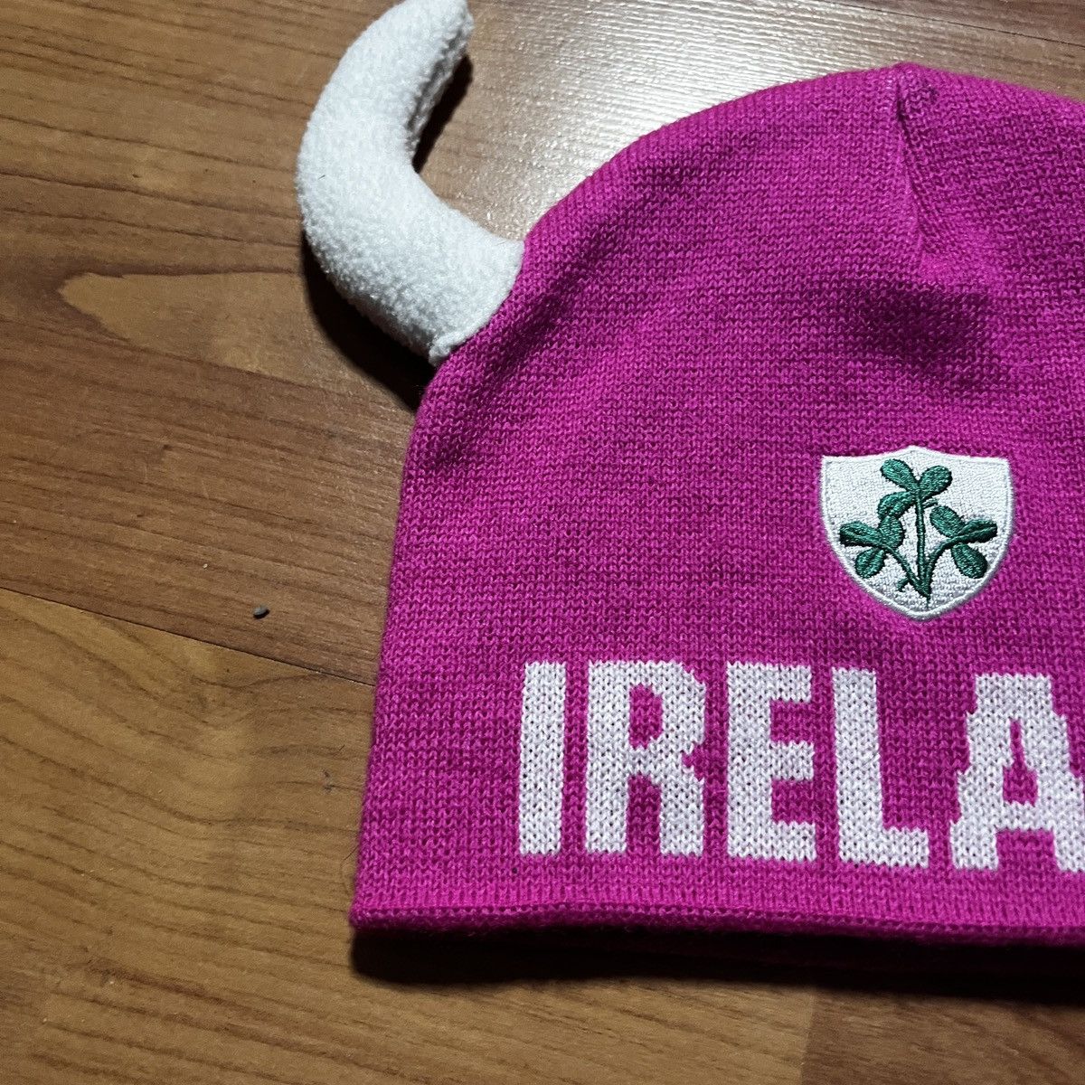 Other Vintage Pink Ireland Beanie With Horns Fits Small Size ONE SIZE - 2 Thumbnail