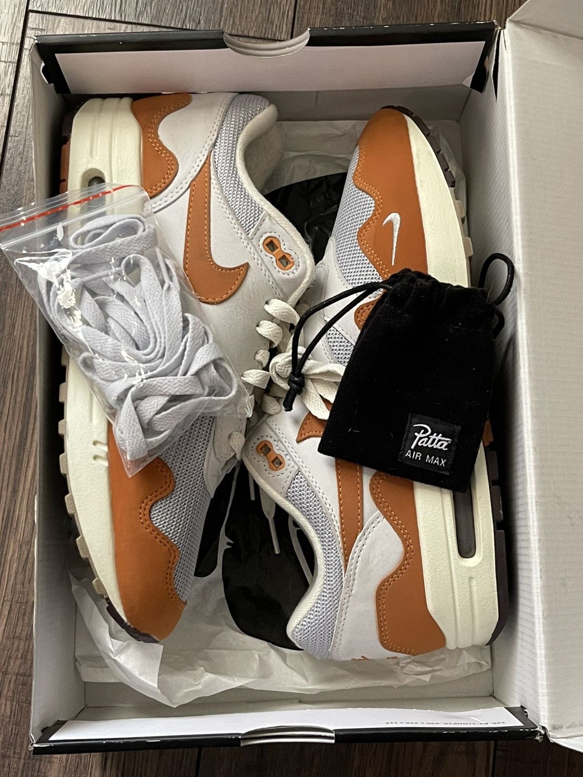 Nike × Patta Nike Air max 1 X Patta Size US 9.5 / EU 42-43 - 7 Thumbnail