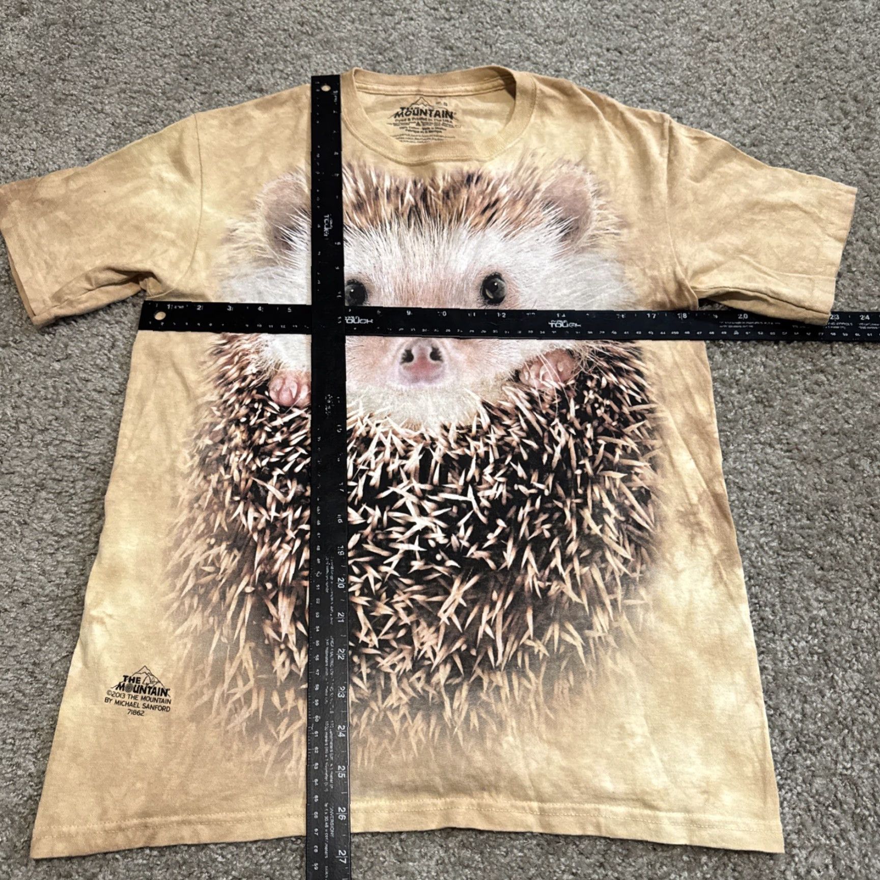 The Mountain VINTAGE The Mountain T-Shirt Animal Beige Small Unisex Adults S Nature Hamster Gerbil Hedgehog Porcupine All Over Print 2013 Mens Womens Size US S / EU 44-46 / 1 - 5 Thumbnail