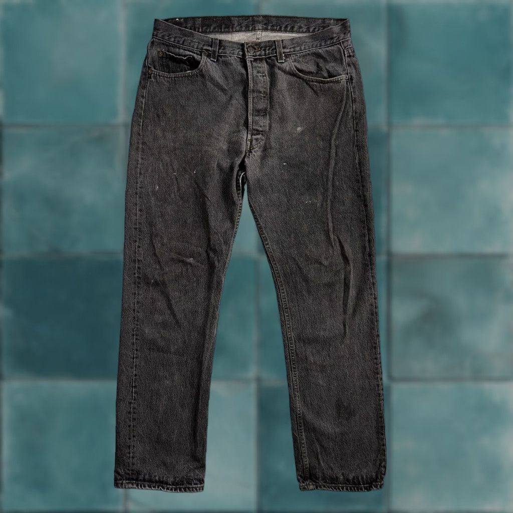 Levi's VINTAGE Levi's 501 Jeans Men 36x32 Straight Leg 80s USA Gray Light Wash Denim Classic Size US 36 / EU 52 - 1 Thumbnail