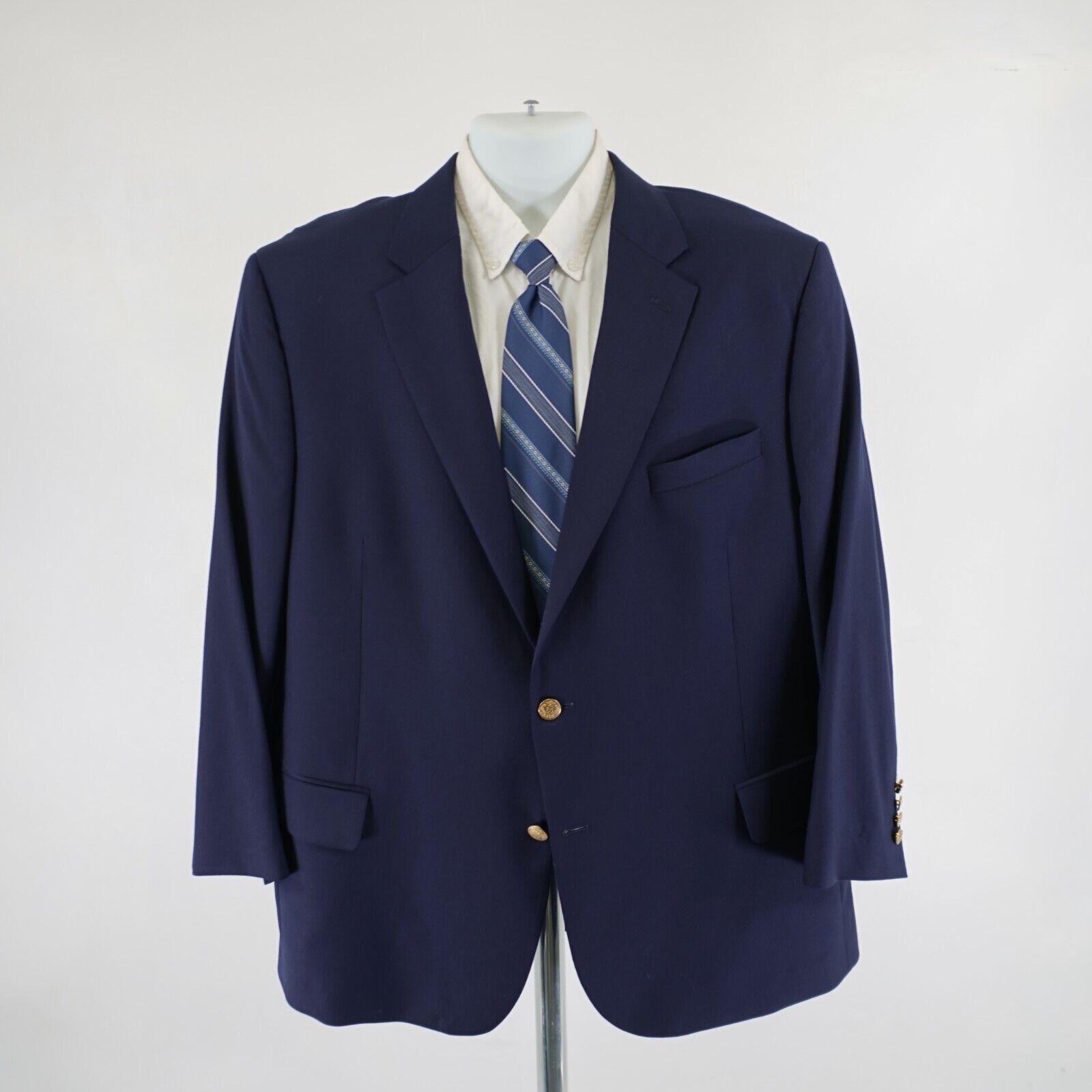 Jos. A. Bank Jos A Bank Signature Wool Blue 2 Gold Button Blazer 46R Tagg Size 46R - 4 Thumbnail