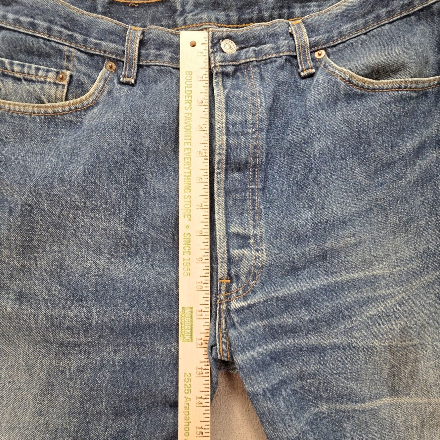 Levi's Levi's 501 Jeans Mens Medium Blue Wash Button Fly Vintage Straight 36x30 Made in USA Mens Jeans 36 Size US 36 / EU 52 - 7 Thumbnail