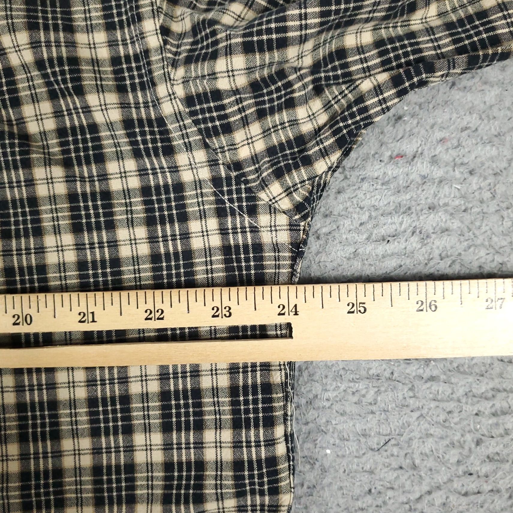Tommy Hilfiger Tommy Hilfiger Shirt Mens XL Beige Plaid Button-Up Long Sleeve Casual/Workwear Shirt - Button-Down Collar, Cotton, Regular Fit, Classic/Preppy, Men Size US XL / EU 56 / 4 - 7 Thumbnail