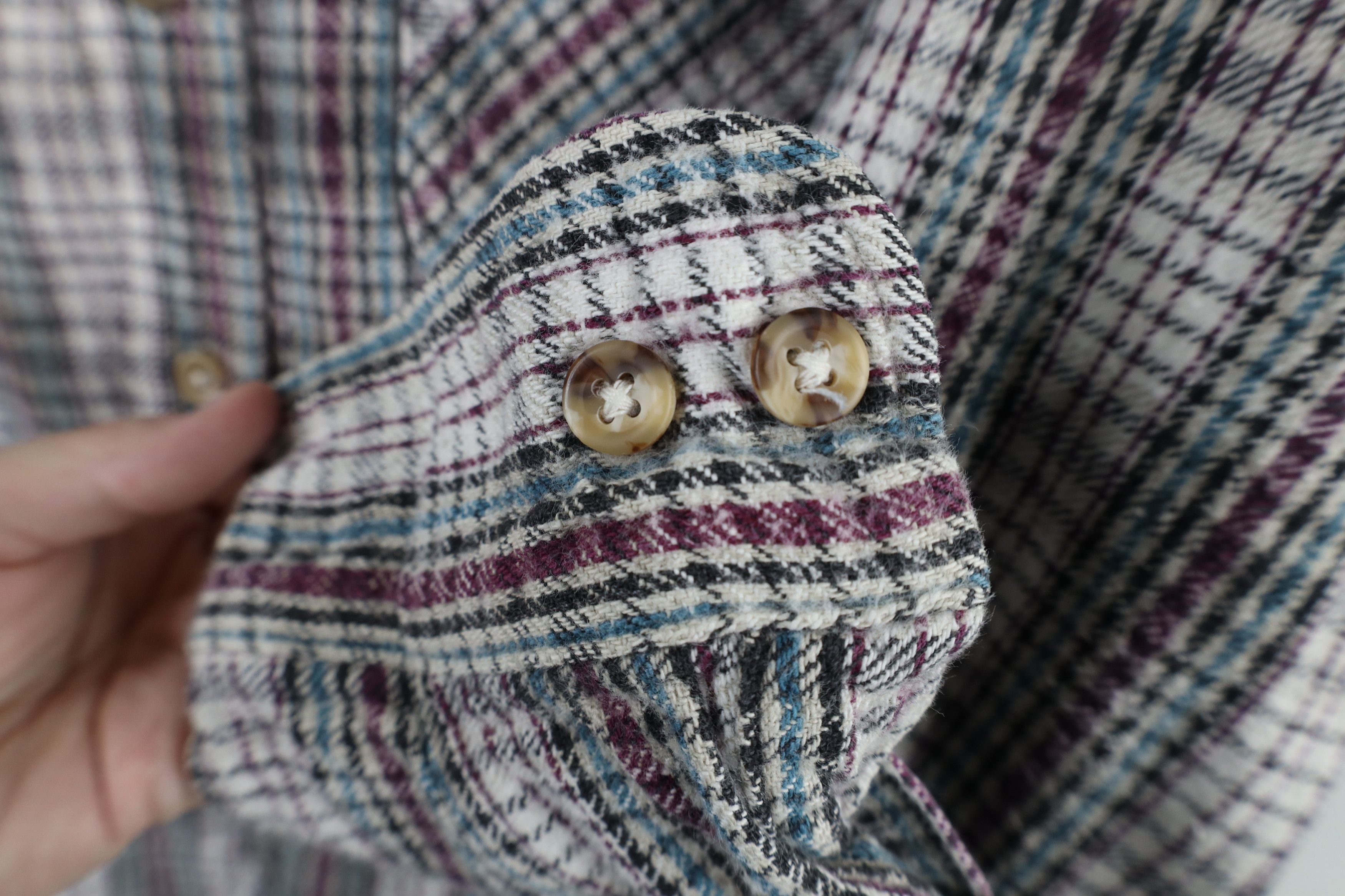 Vintage Vintage 90s Streetwear Heavyweight Button Shirt Plaid Size US M / EU 48-50 / 2 - 4 Thumbnail