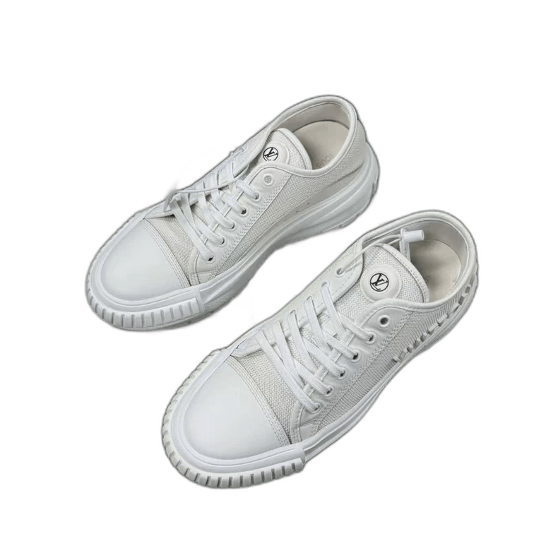 Louis Vuitton LOUIS VUITTON White Sneakers Size 38 Size US 8 / IT 38 - 1 Thumbnail