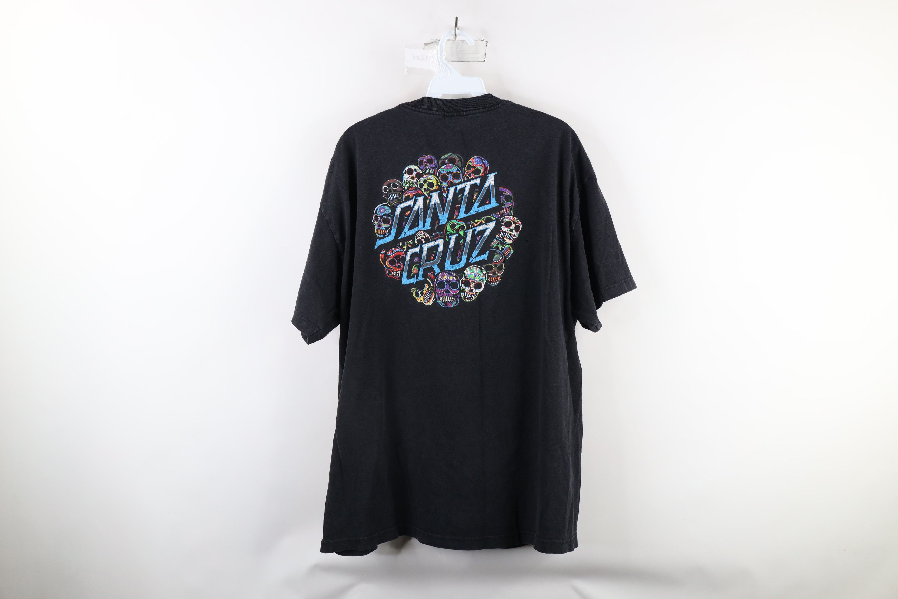 Vintage Vintage Santa Cruz Skateboards Out Sugar Skull T-Shirt Black Size US XL / EU 56 / 4 - 8 Thumbnail