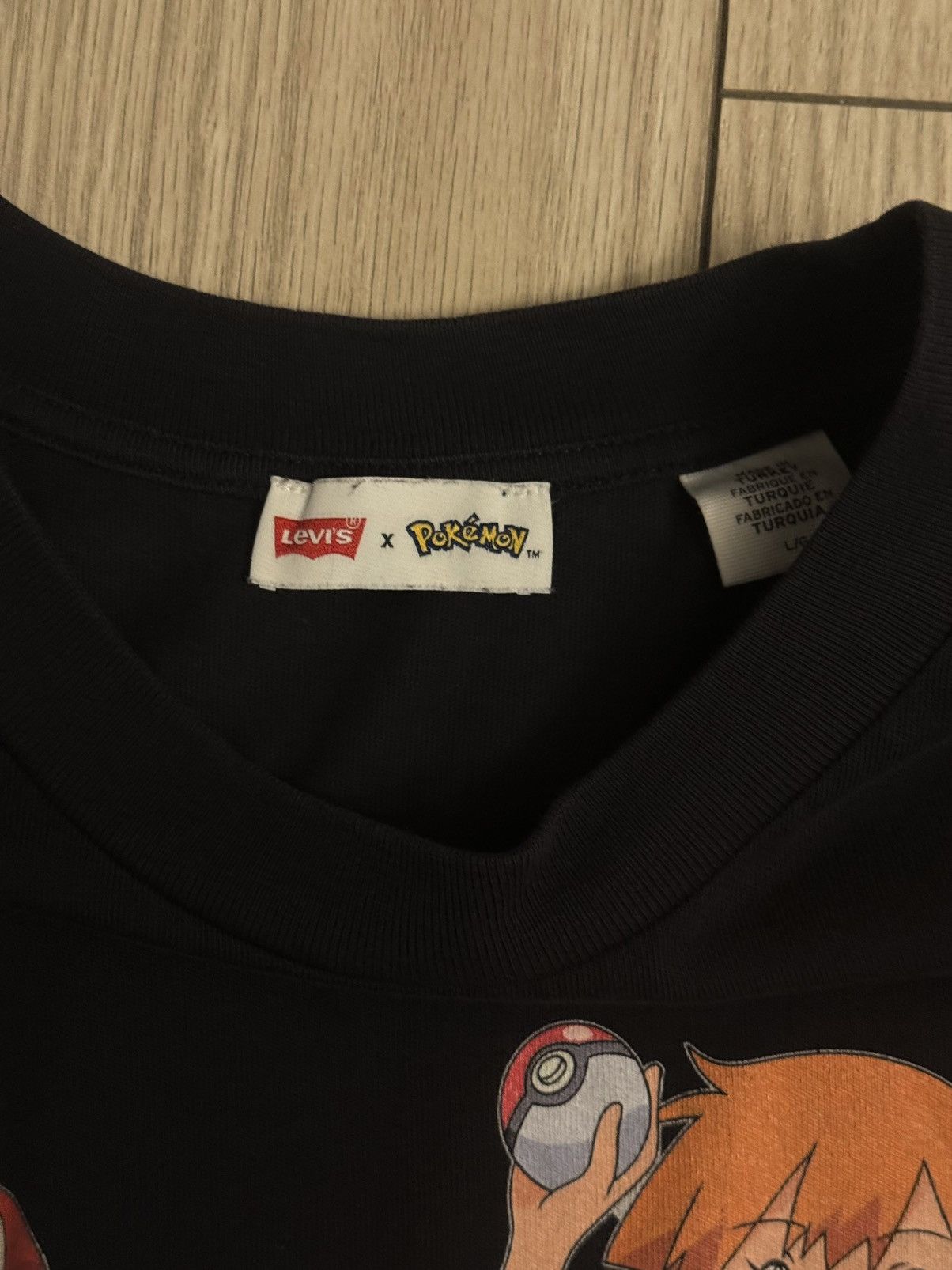 Levi's × Pokemon Levi’s x Pokémon Black Graphic Tee (Ash & Misty) Size US L / EU 52-54 / 3 - 3 Thumbnail