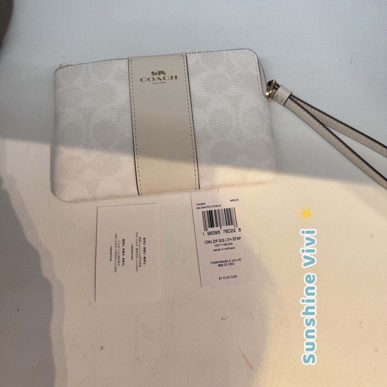 Coach NWT Coach Corner Zip Wristlet CW854 White Chalk Size ONE SIZE - 2 Thumbnail