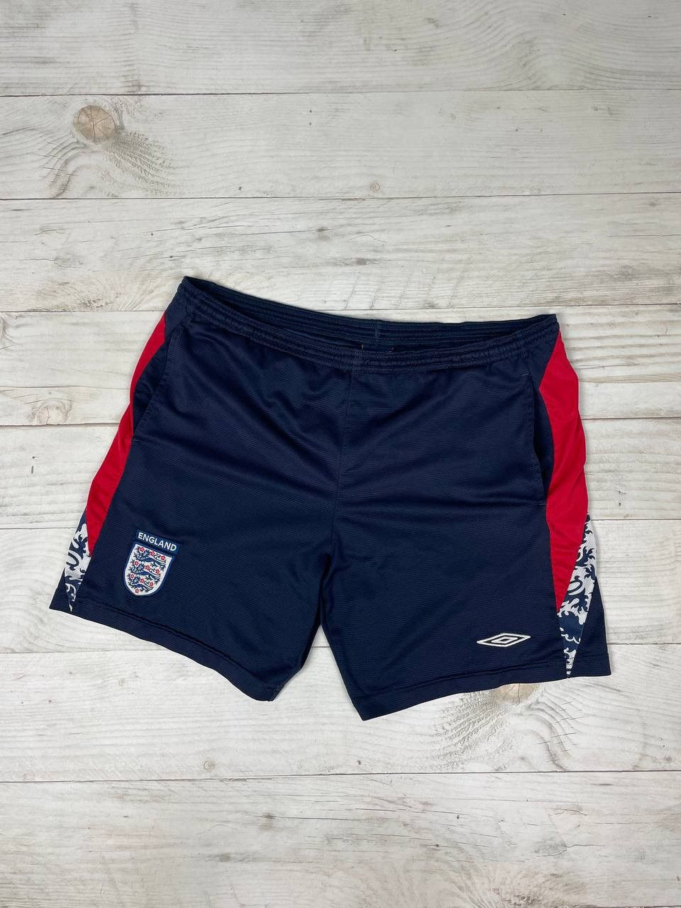 Umbro Vintage Umbro England 2007 2009 Training Soccer Shorts Size US 34 / EU 50 - 1 Thumbnail